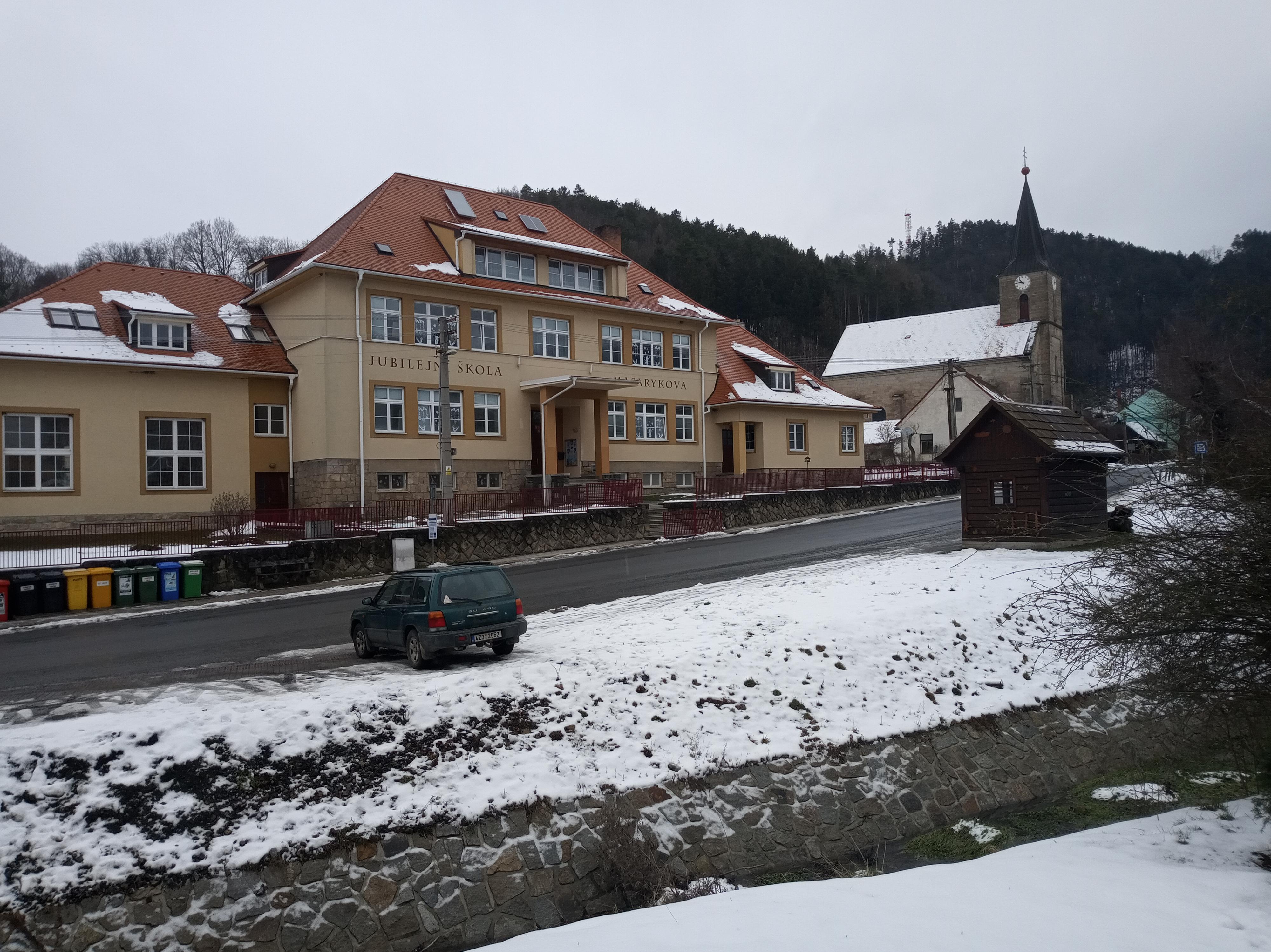 Rusava - obecní úřad foto 4