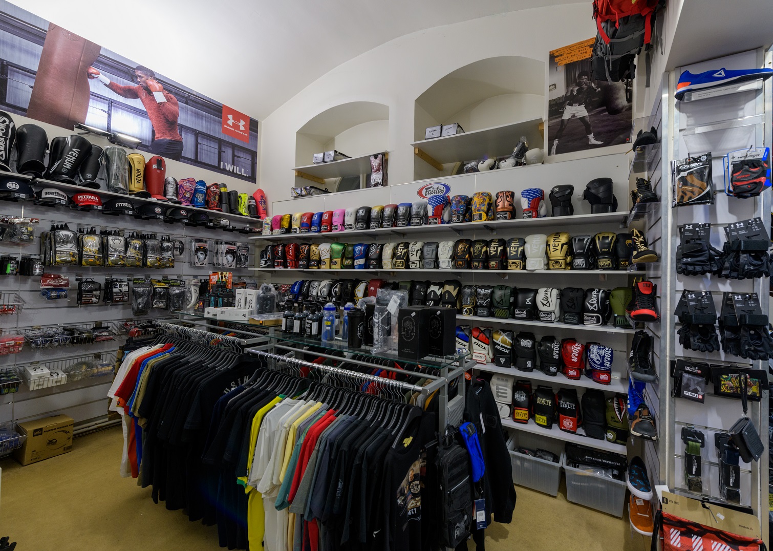 FIGHT STORE foto 2