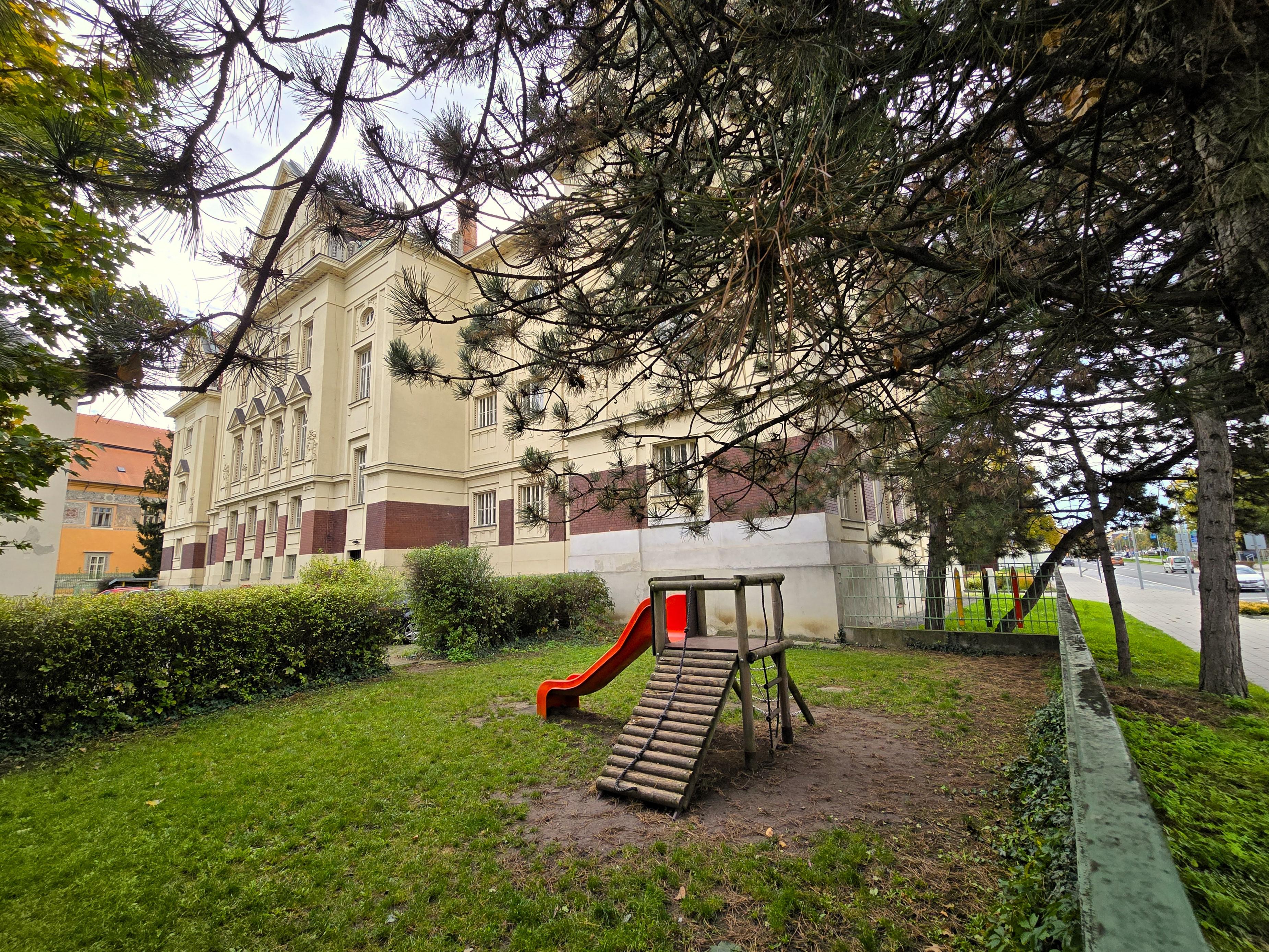 Základní škola a mateřská škola Prostějov, Palackého tř. 14 foto 3