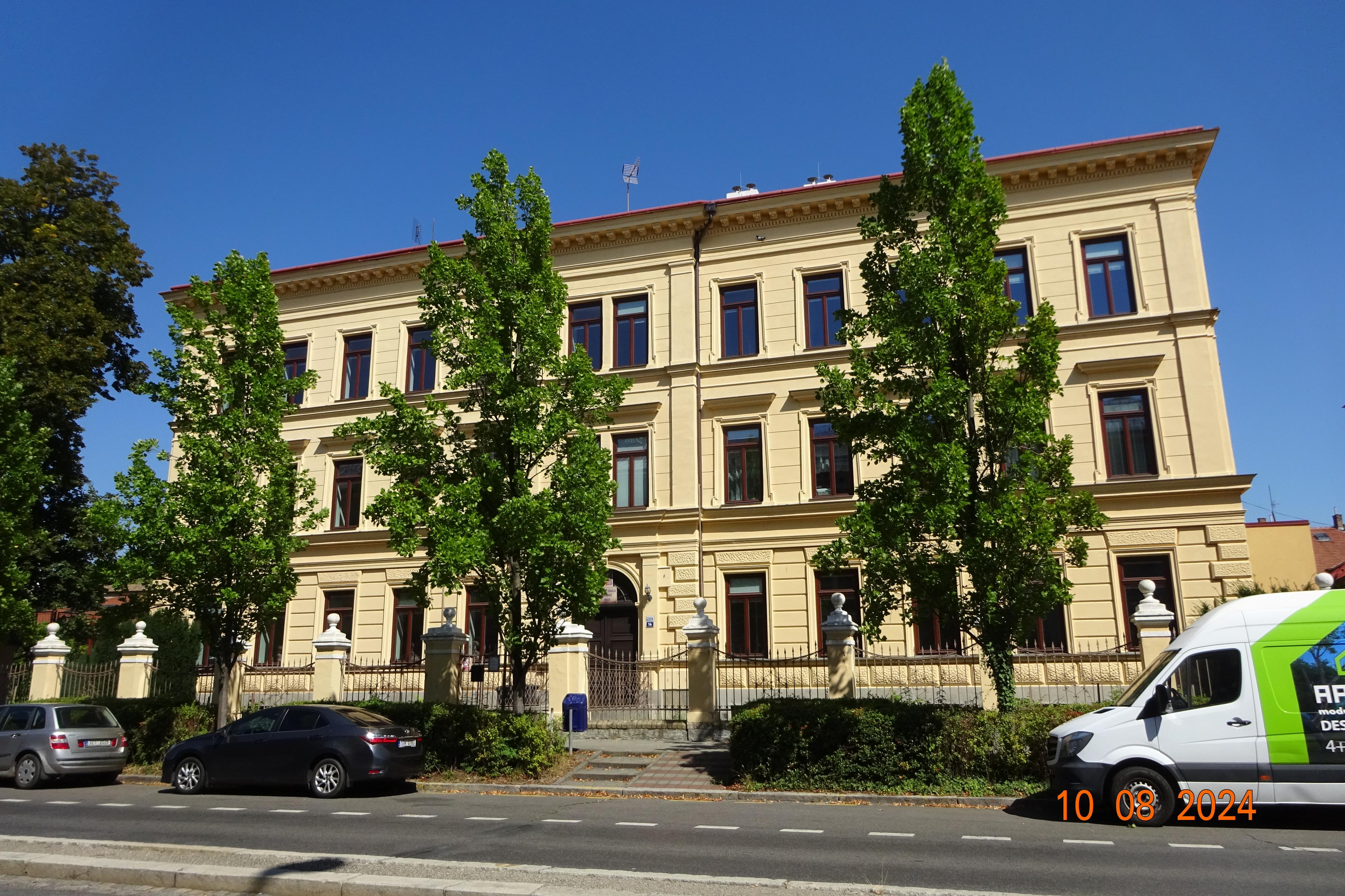 Základní škola Kroměříž, 1. máje foto 4