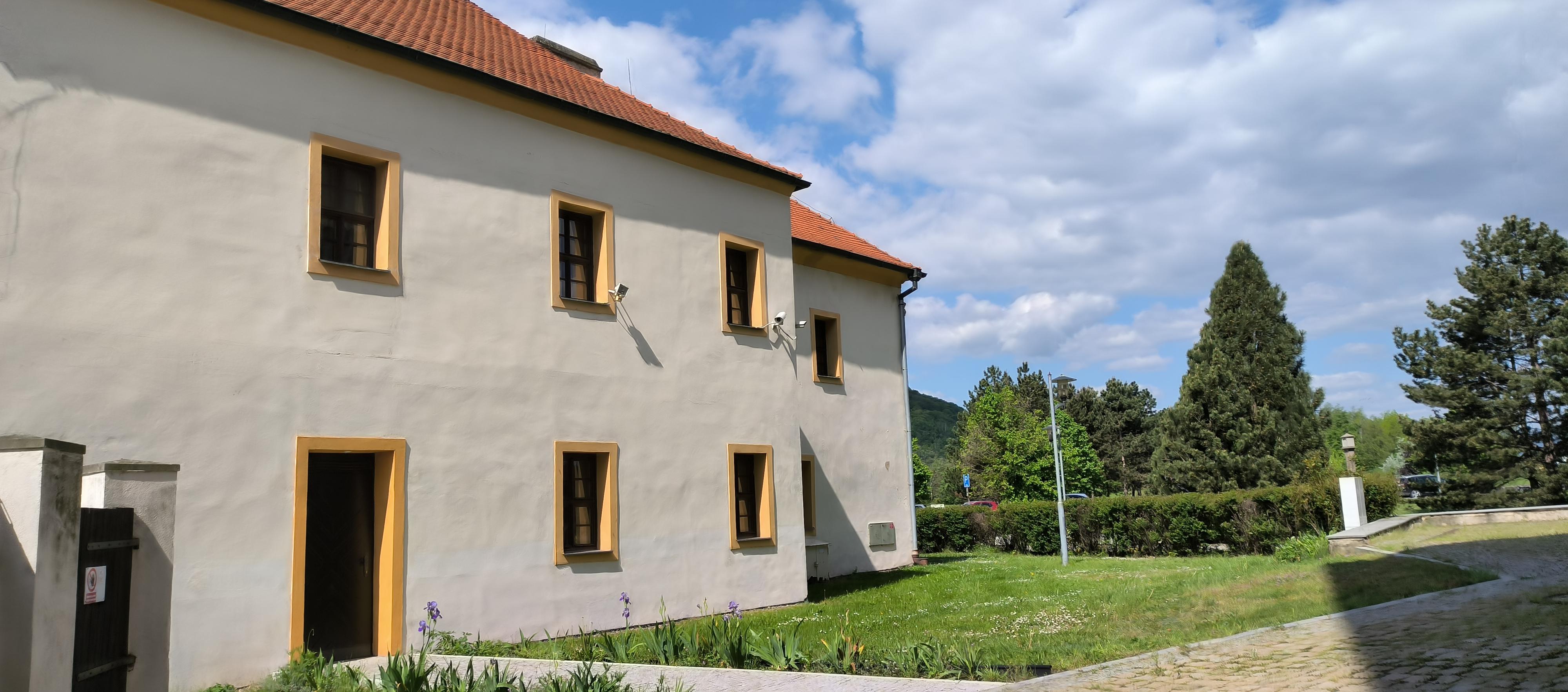 Špitál Svatého Ducha - správa kostela Nanebevzetí Panny Marie foto 3