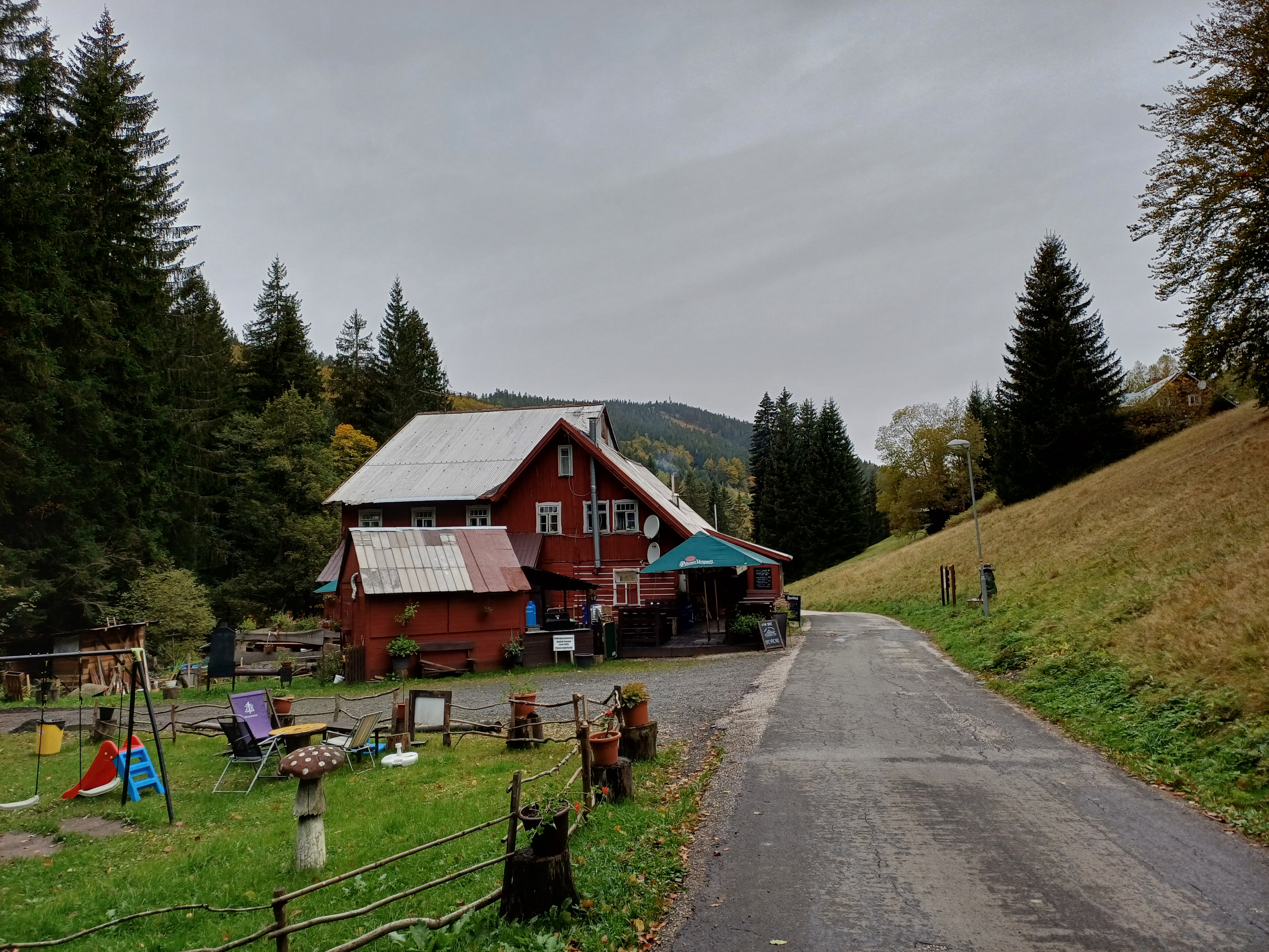 Restaurace Lesní Zátiší foto 2