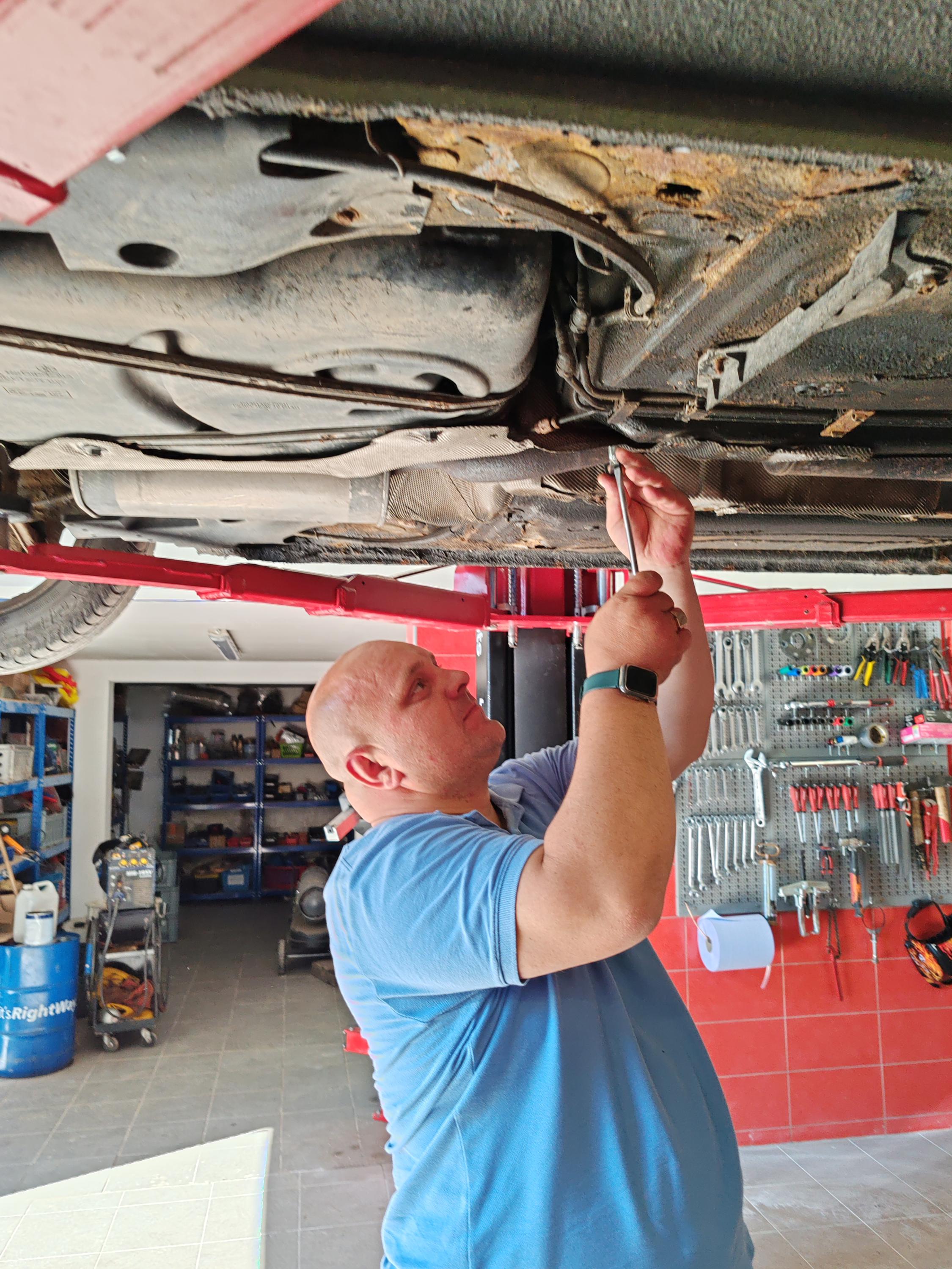Autoservis Pneuservis Benek foto 3