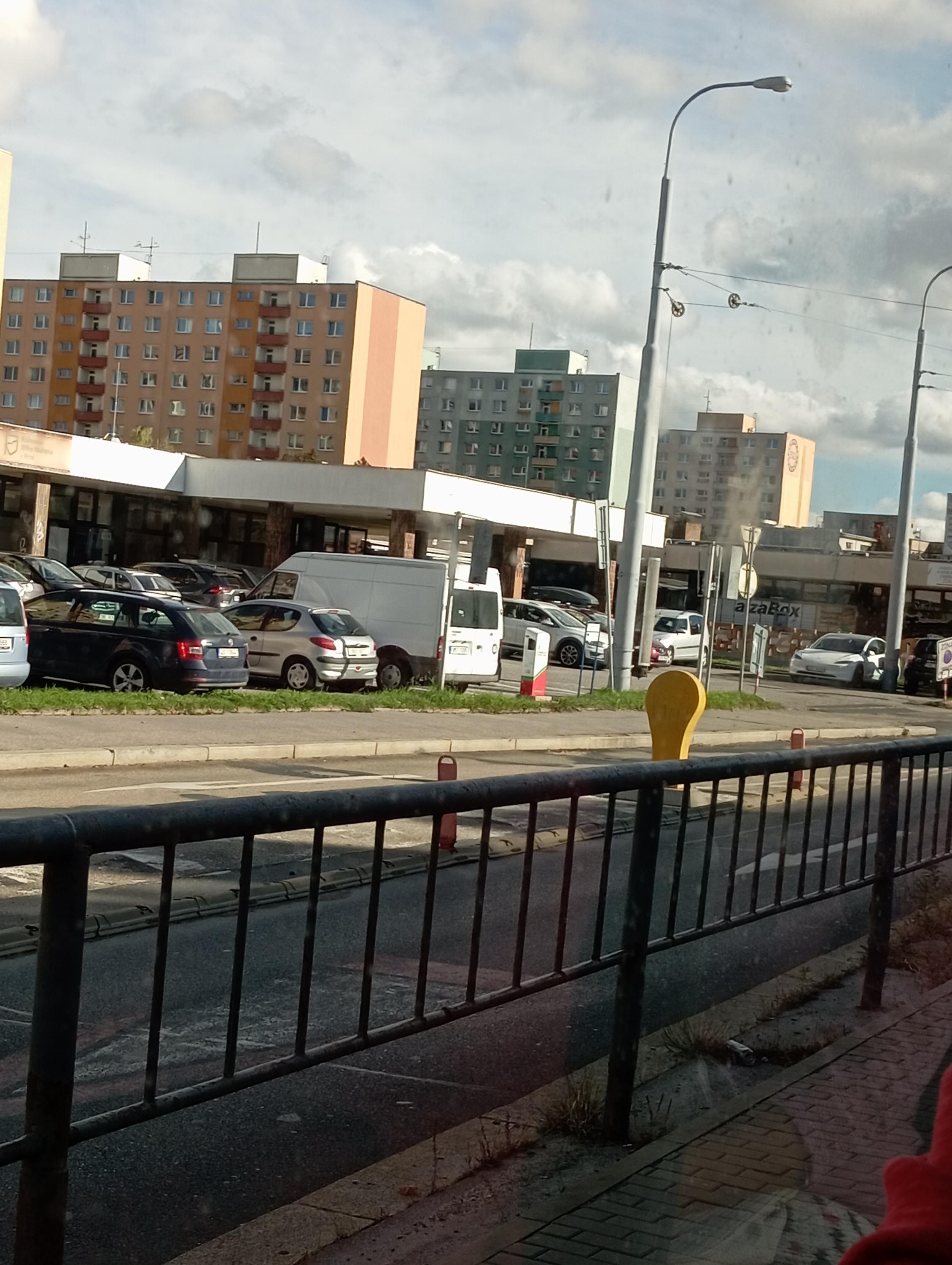 Knihovna Jiřího Mahena v Brně foto 4