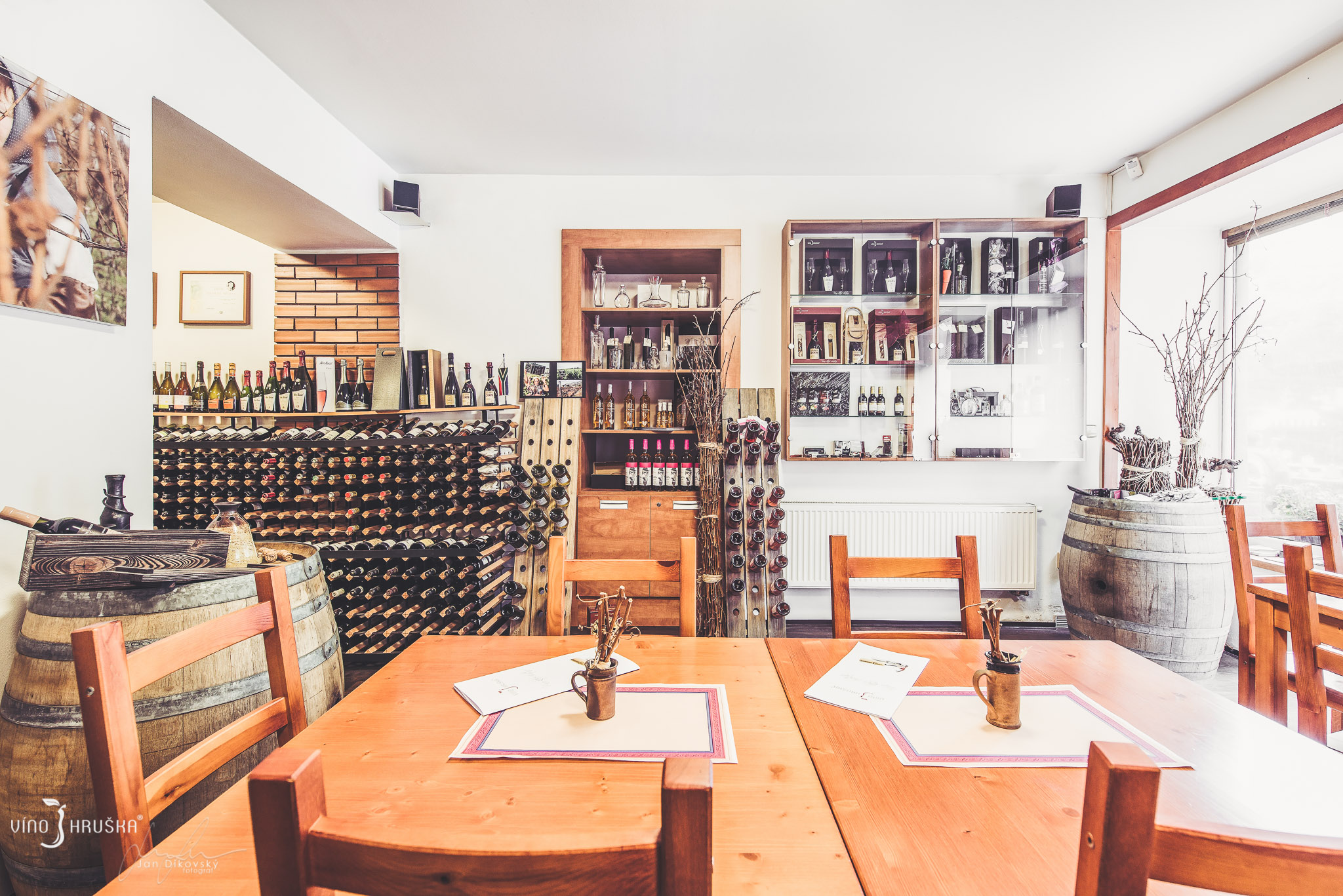 Vinotéka VÍNO HRUŠKA foto 4