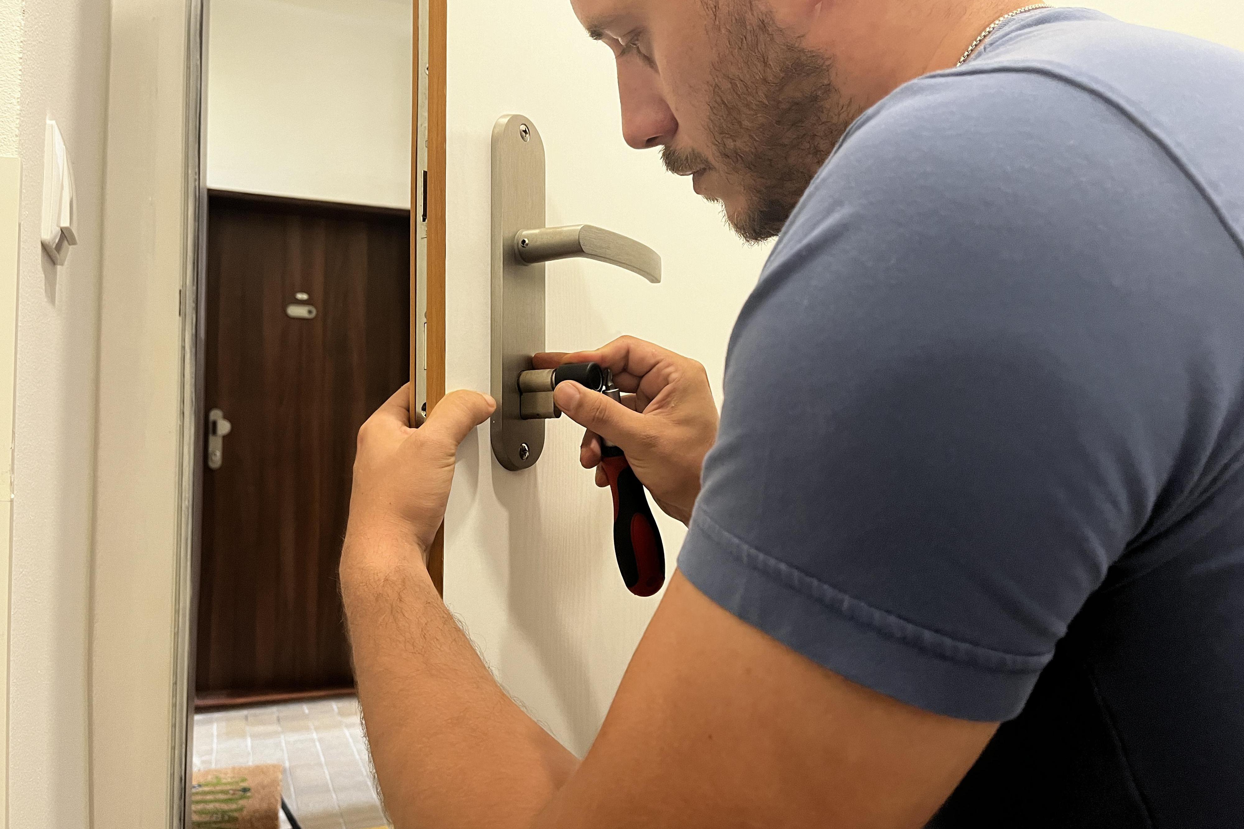 Servis oken a dveří Jan Chloupek