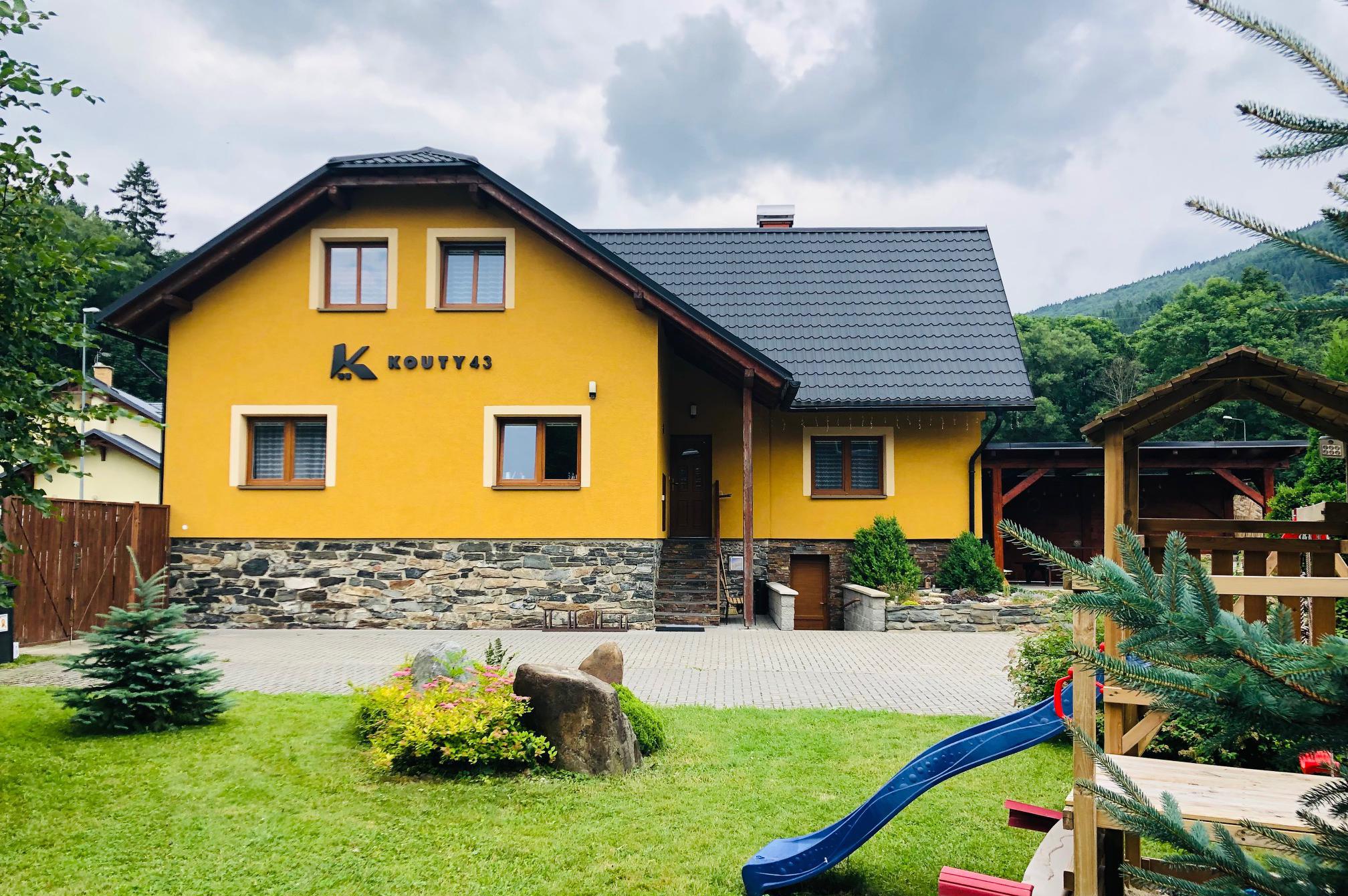 Chalupa KOUTY 43
