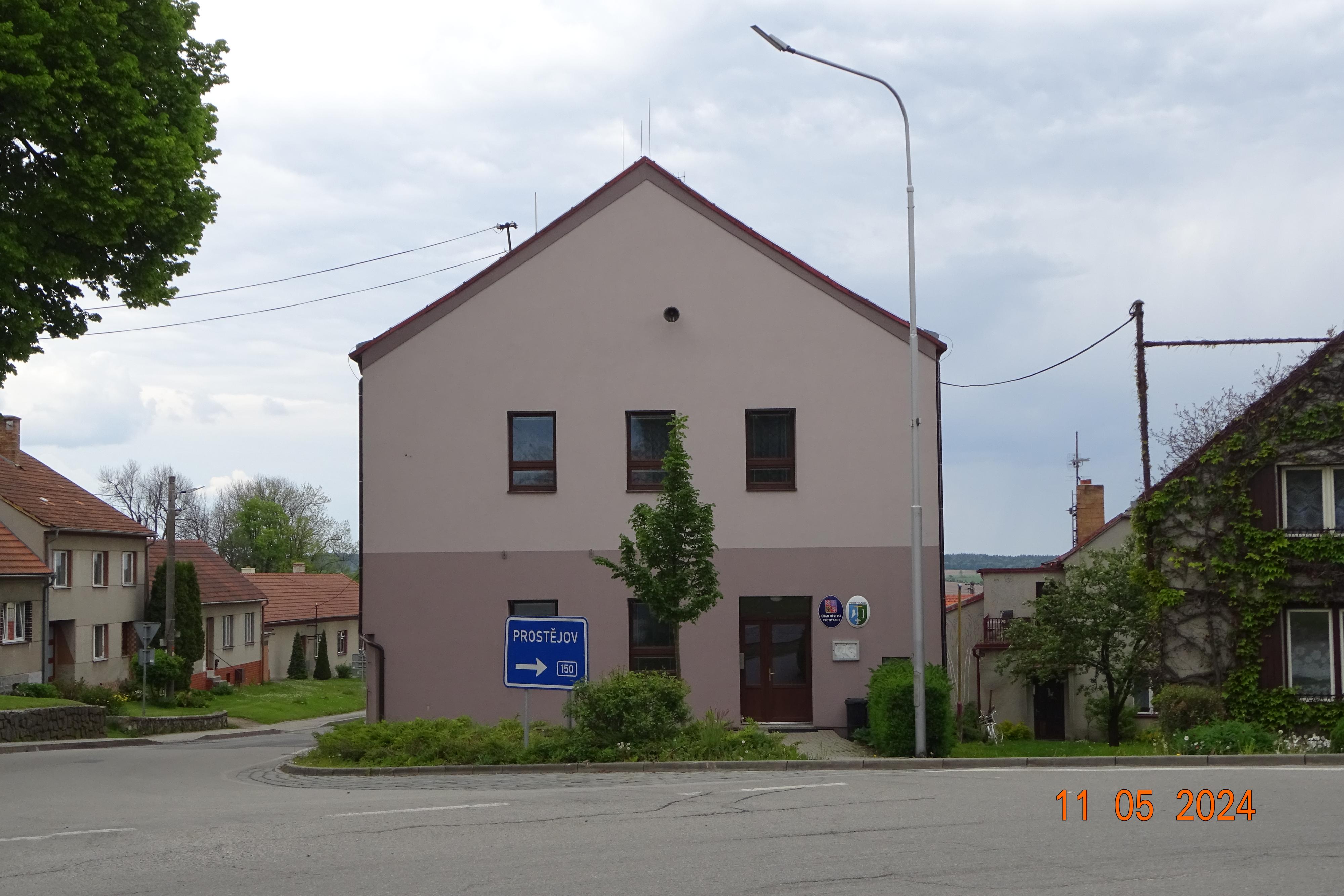 Protivanov - úřad městyse foto 4