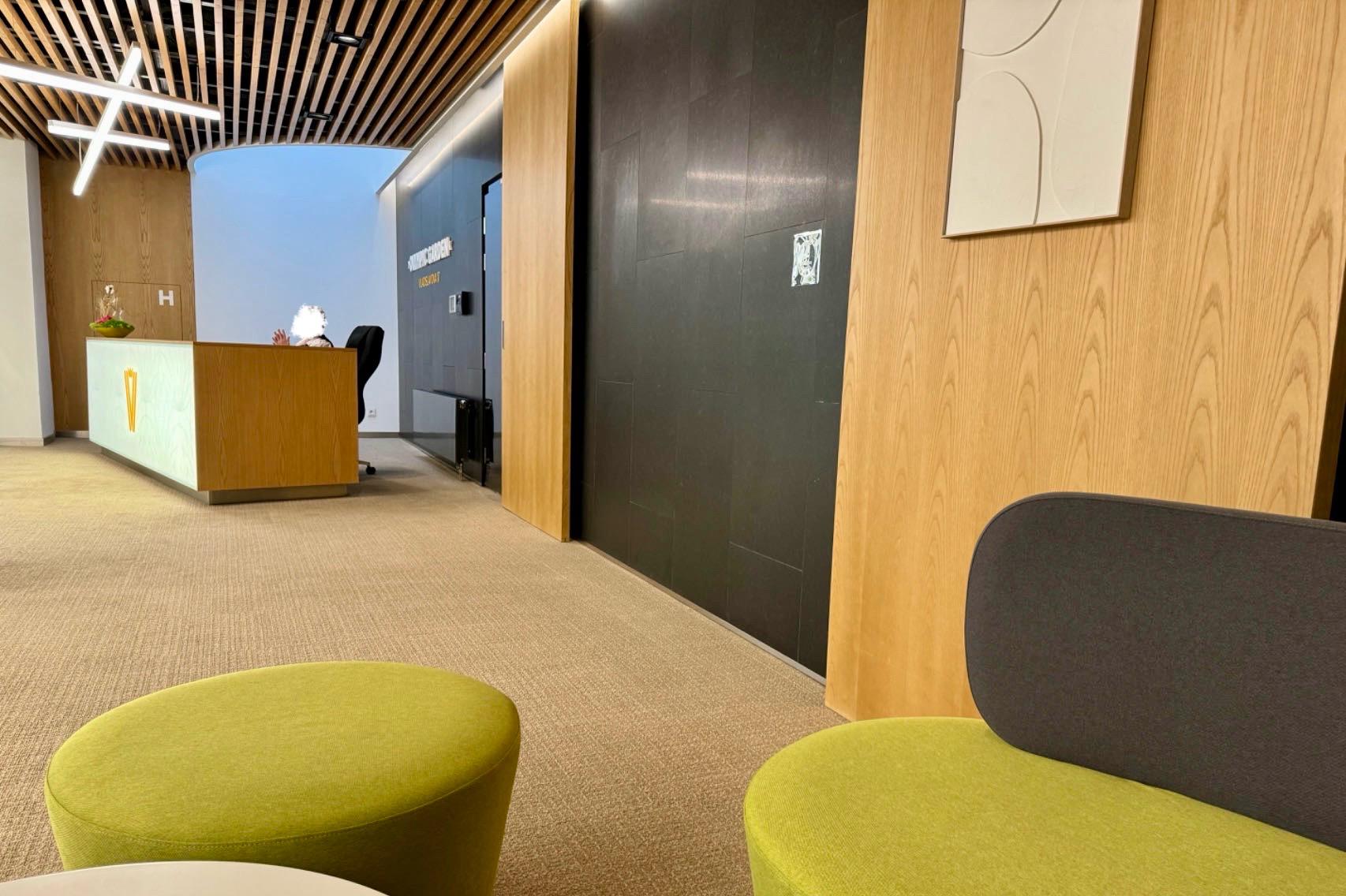 Sino Fyzioterapie a Čínská medicína, TČM - Dr. Hu Yizhi, Bc. Xin Wen