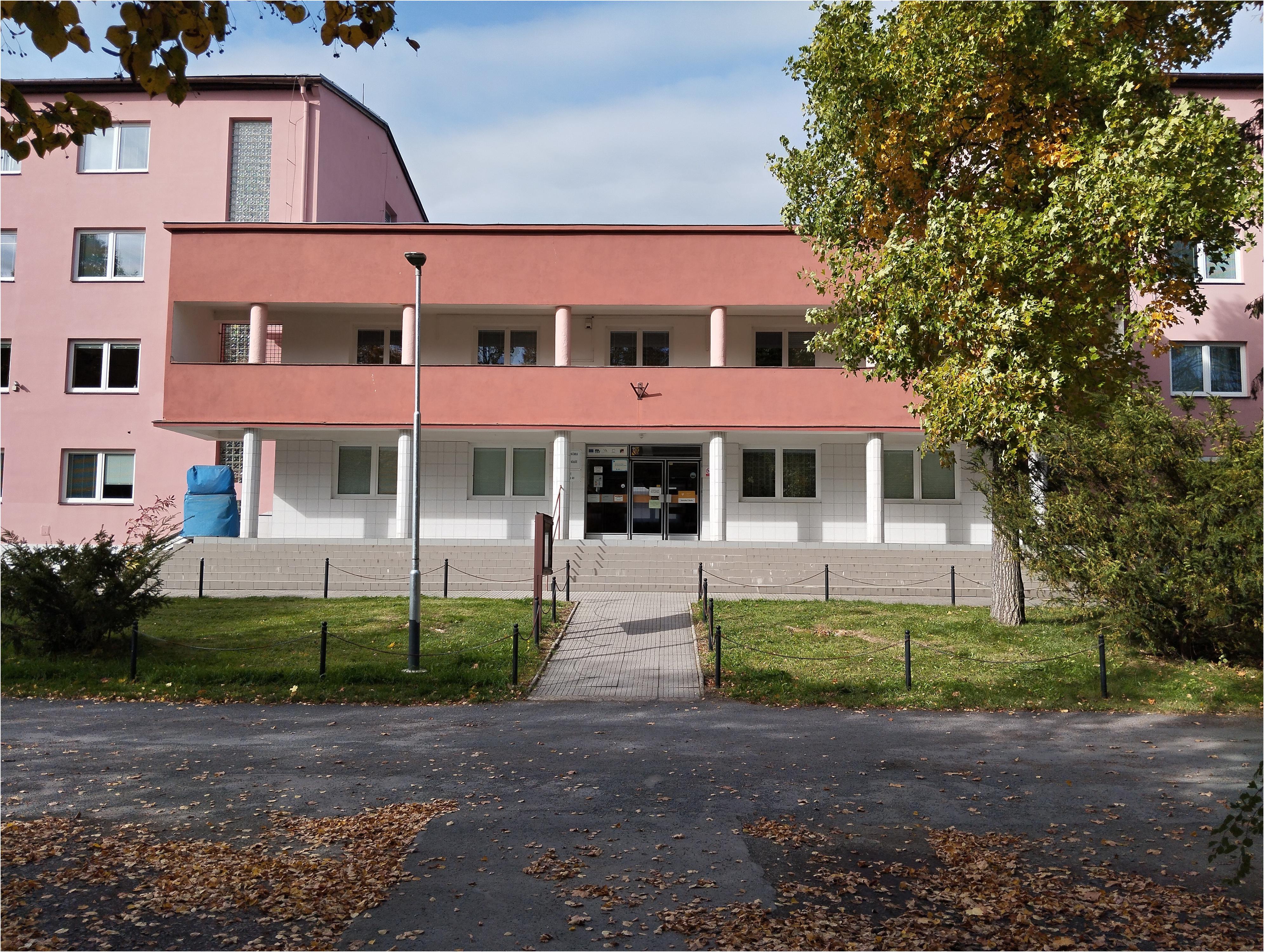 Střední průmyslová škola a Střední odborné učiliště Uničov foto 3