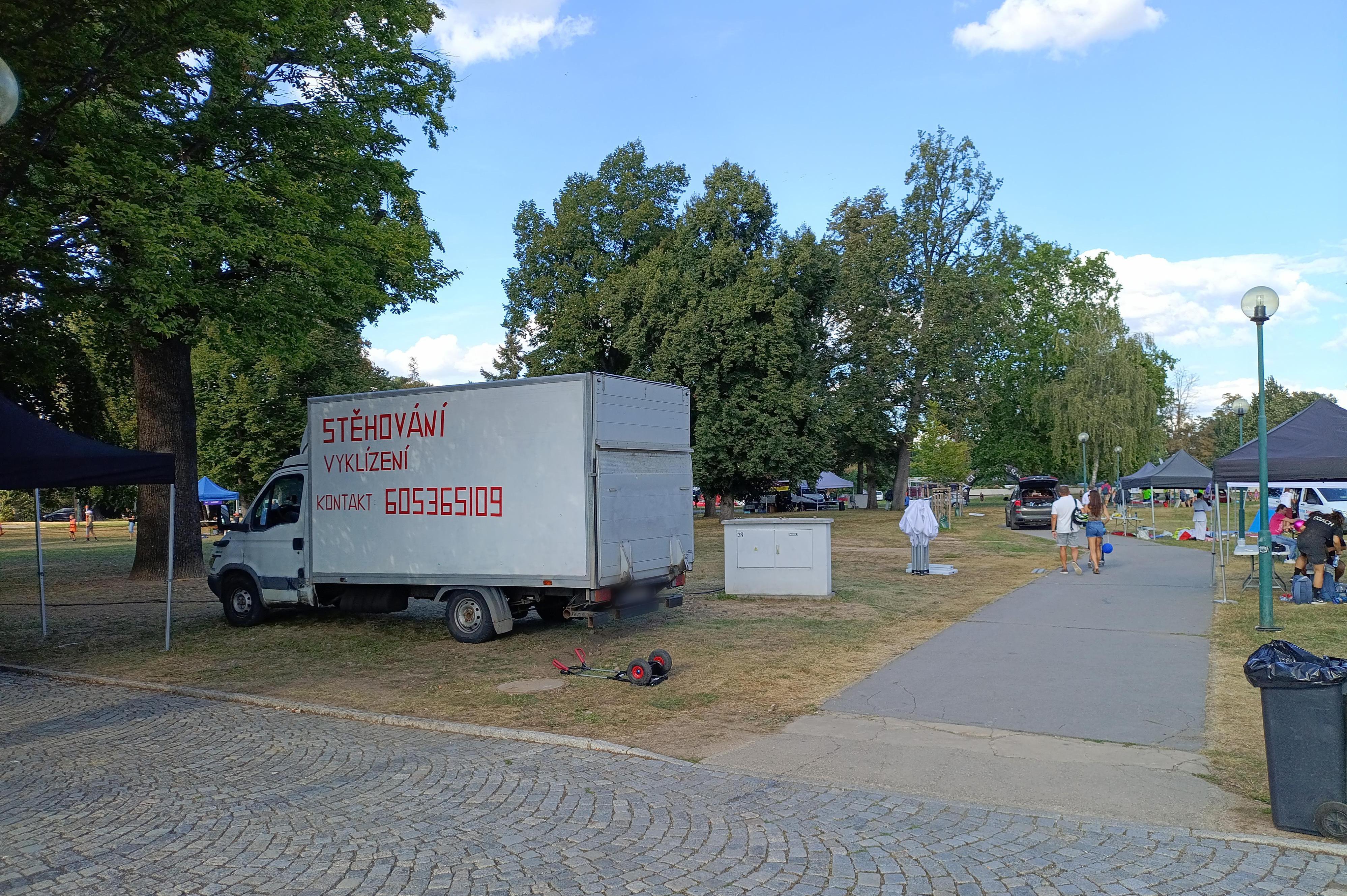 Stěhování, vyklízení  Praha - Stěhování Puška