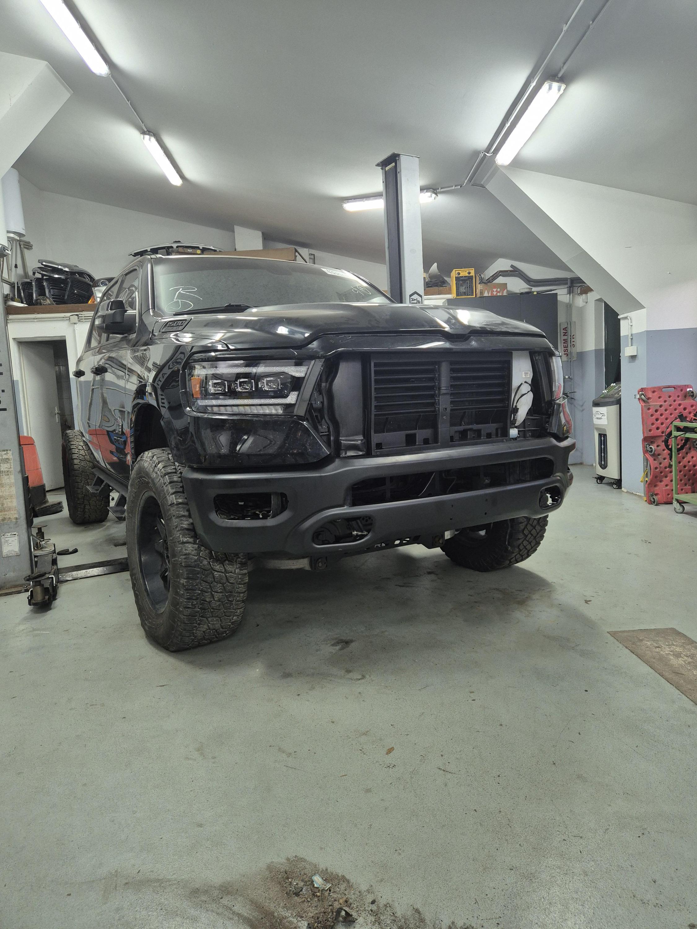 LUKCARS Běhounek foto 2