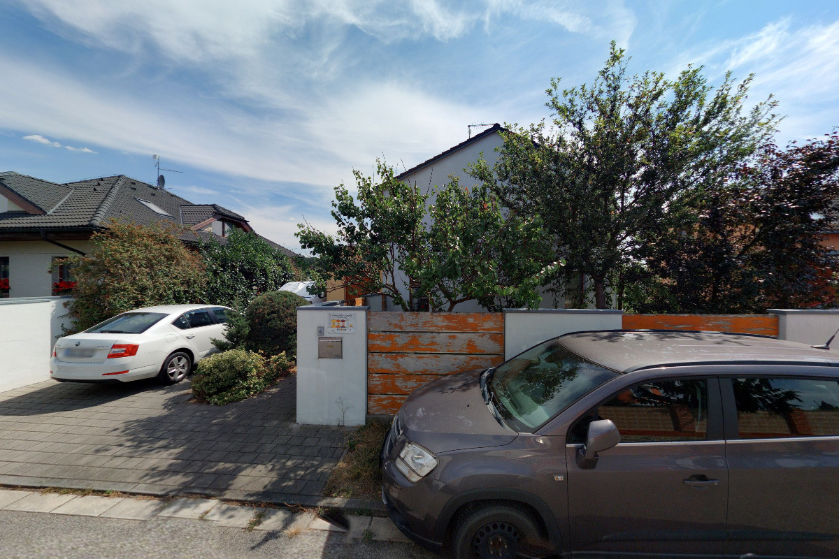 Rodinné včelařství Tichá včela