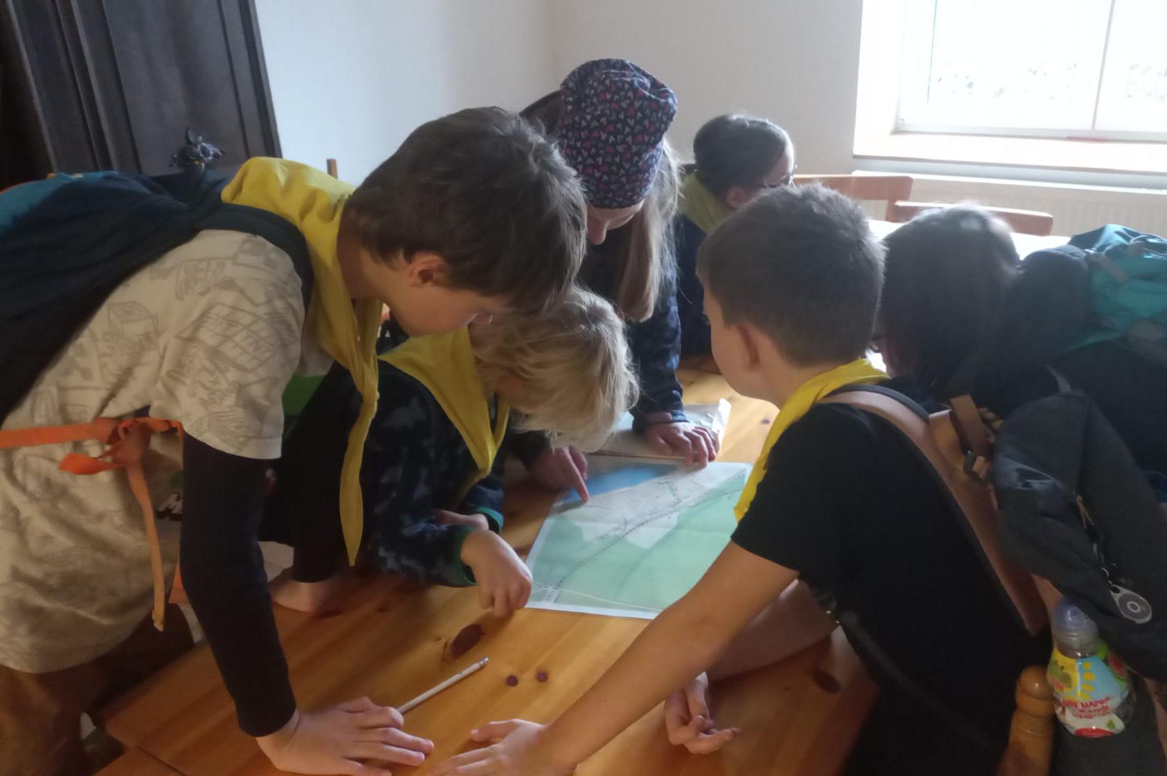 Junák - český skaut, středisko STOVKA Praha, oddíl Stodesítka