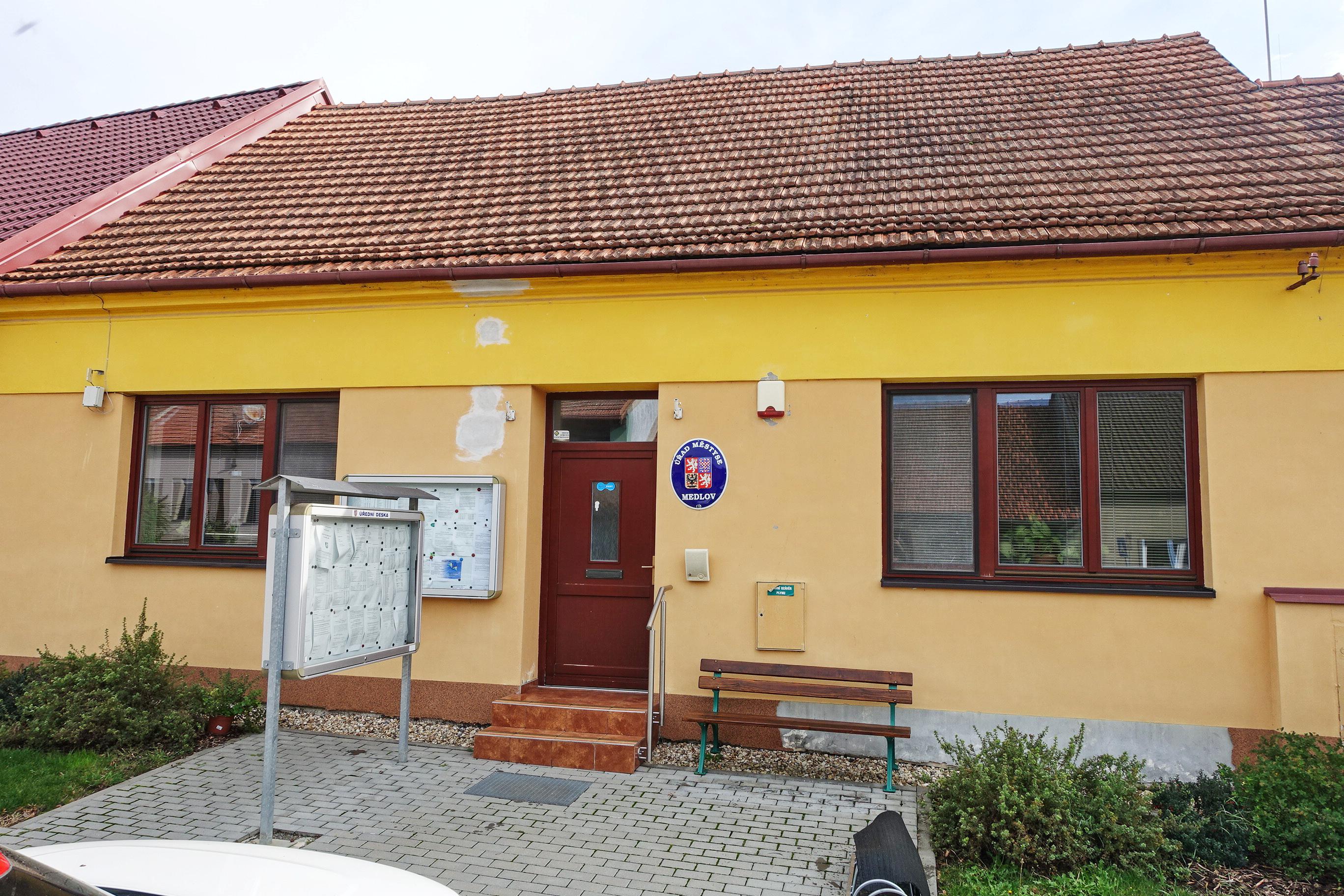 Medlov - úřad městyse
