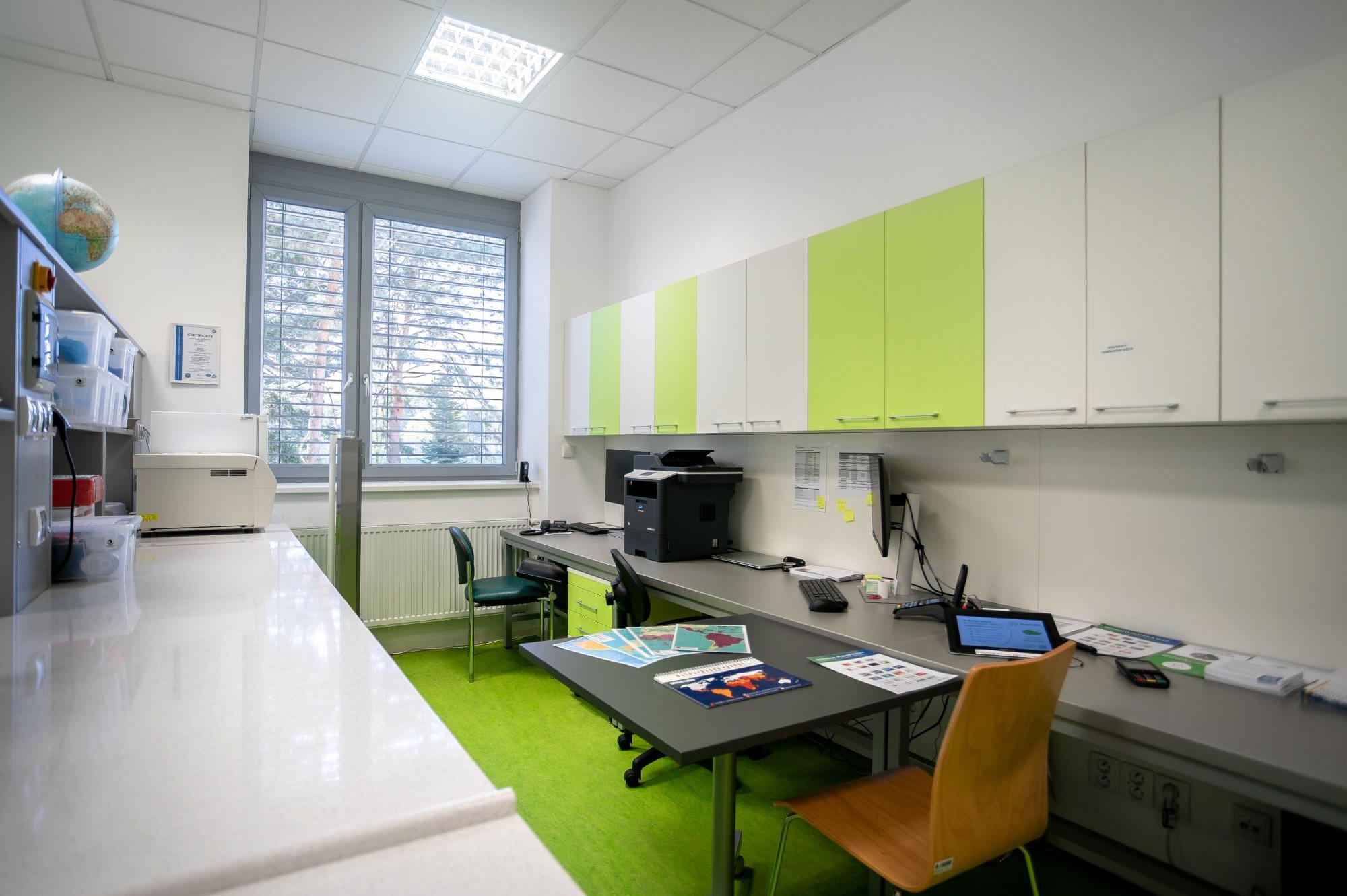 AVENIER | Očkování a cestovní medicína