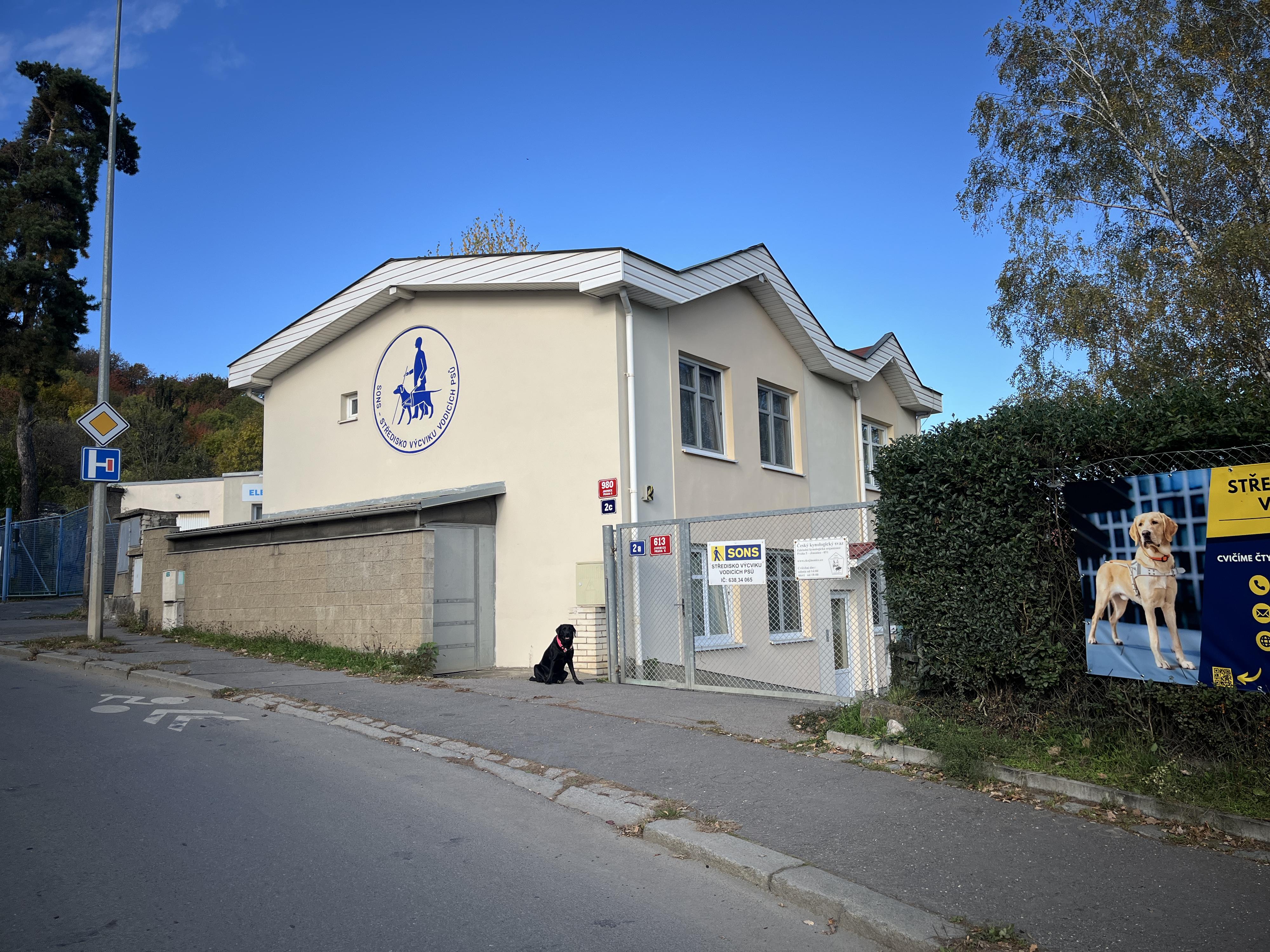SONS, Středisko výcviku vodicích psů foto 2