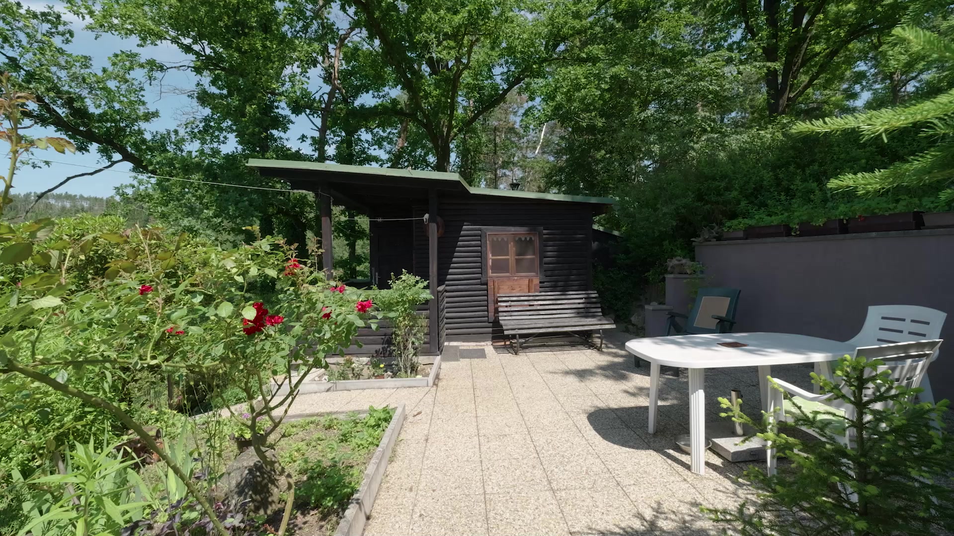 Markéta Jenčíková - QARA s.r.o. foto 2 (náhled videa)