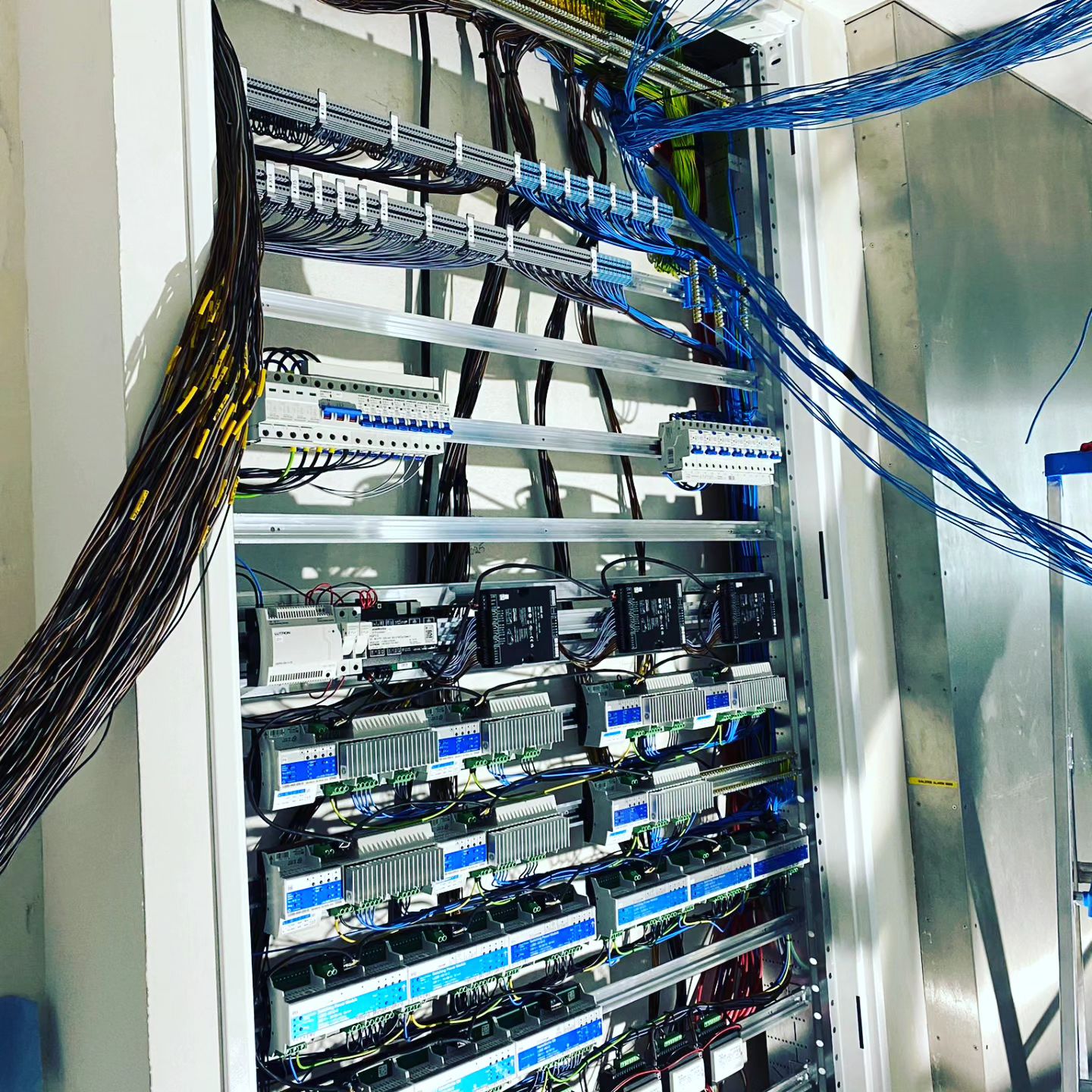 Elektroinstalace JEDELSKÝ a KUBĚNKA foto 4