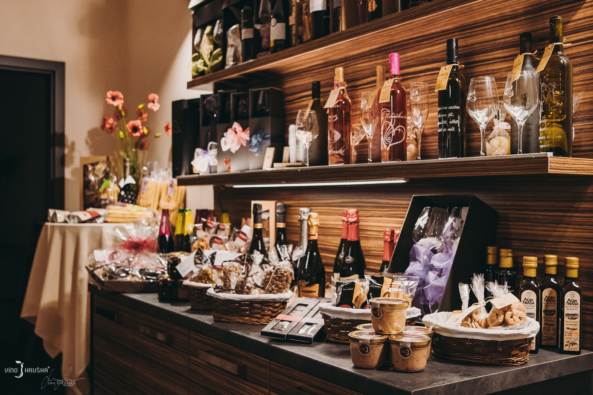 Vinotéka VÍNO HRUŠKA foto 3