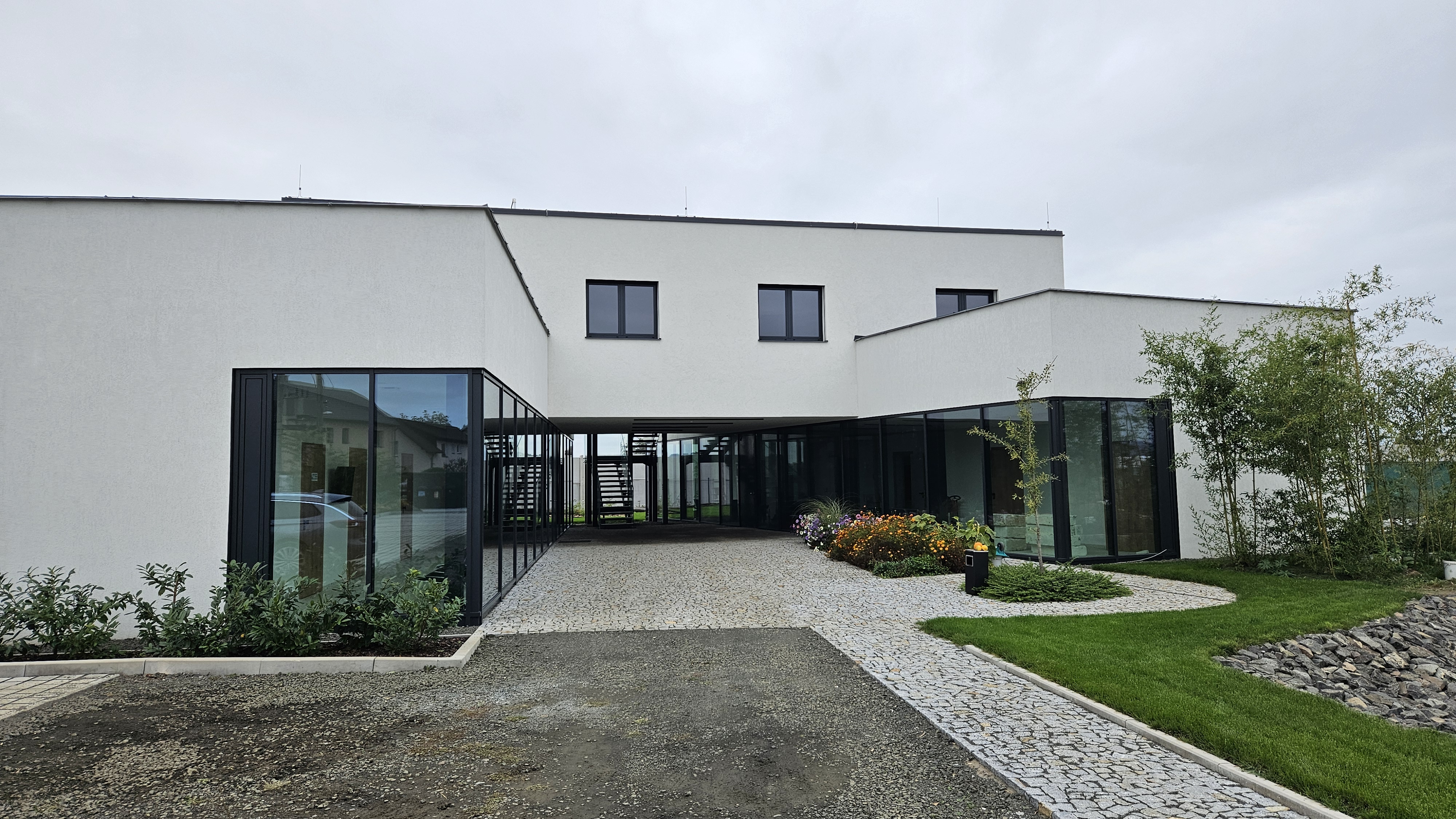 MUDr. Martin Kloud - Plastická a estetická chirurgie foto 1