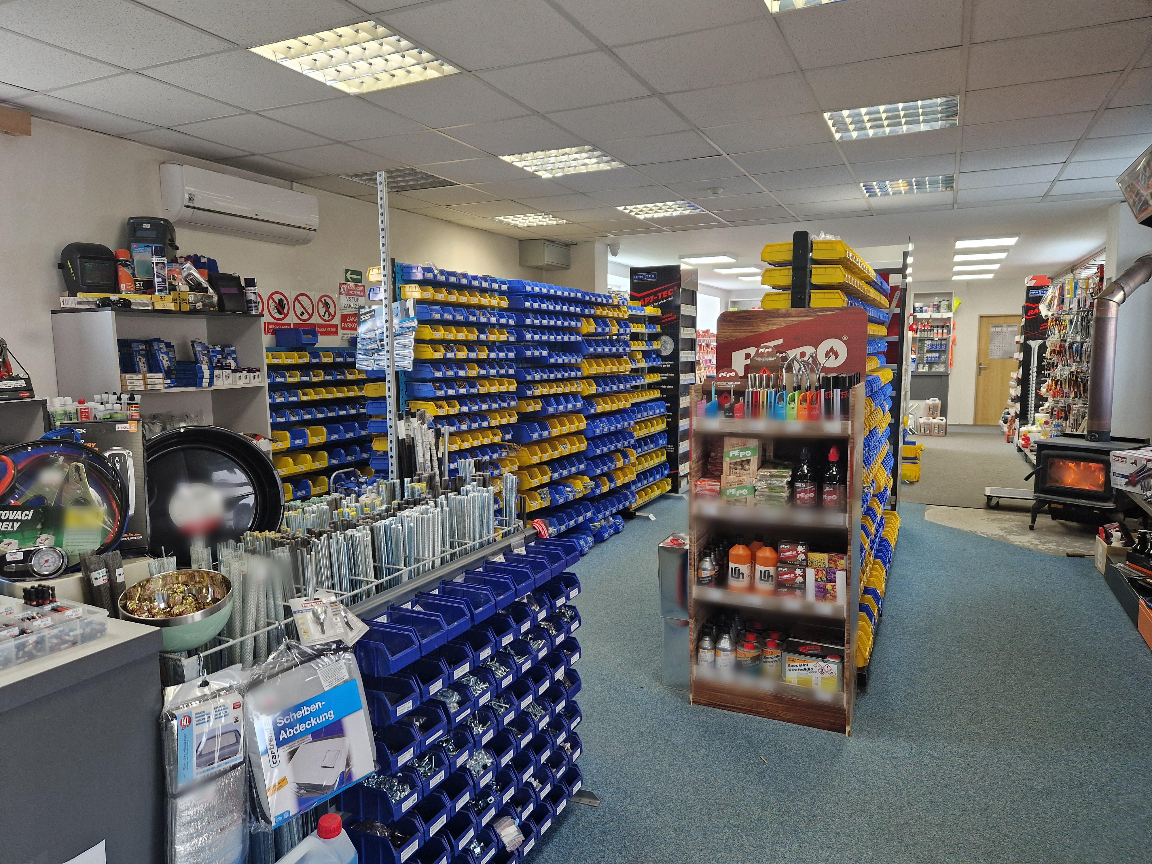 Železářství a spojovací materiál Miroslav Belli foto 3