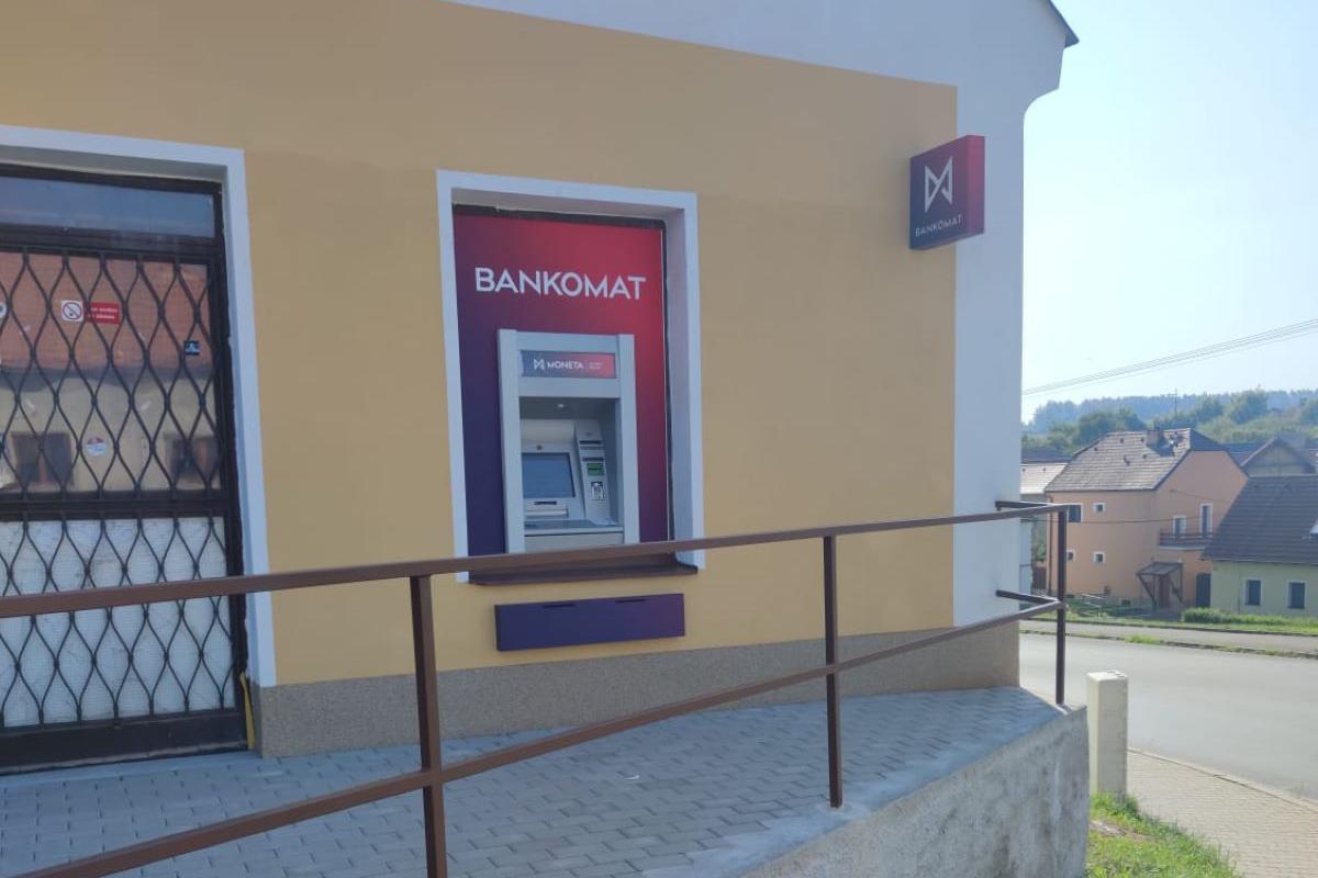 Bankomat MONETA Money Bank foto 1
