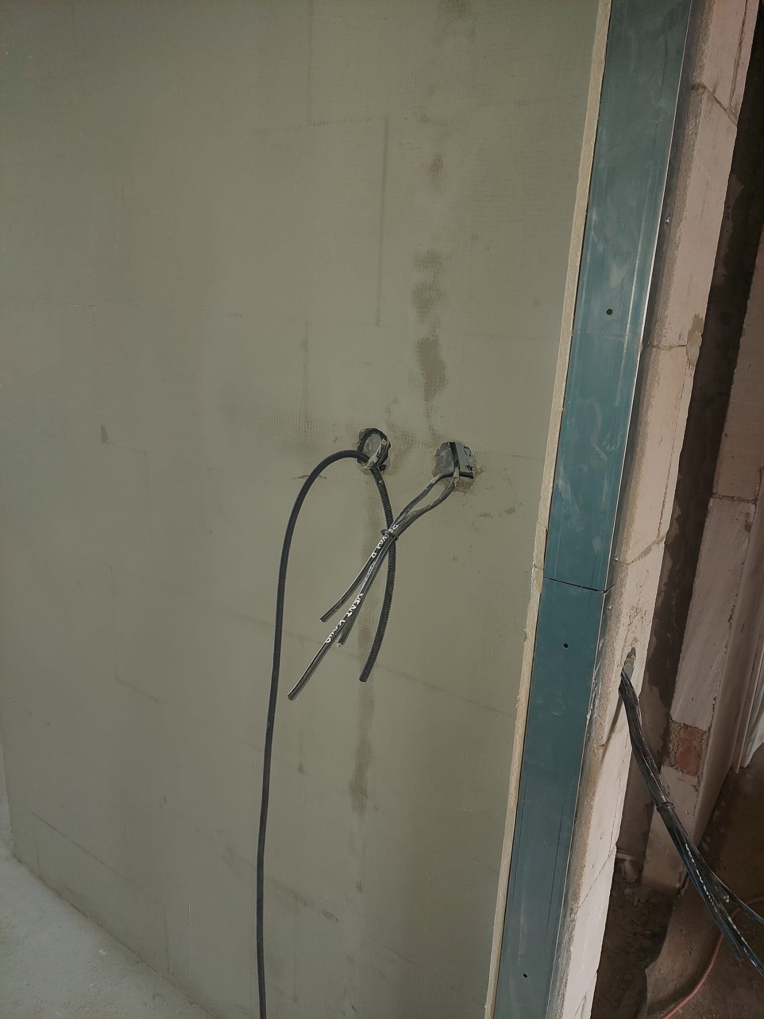 Elektromontáže Matěj Bartoš foto 3