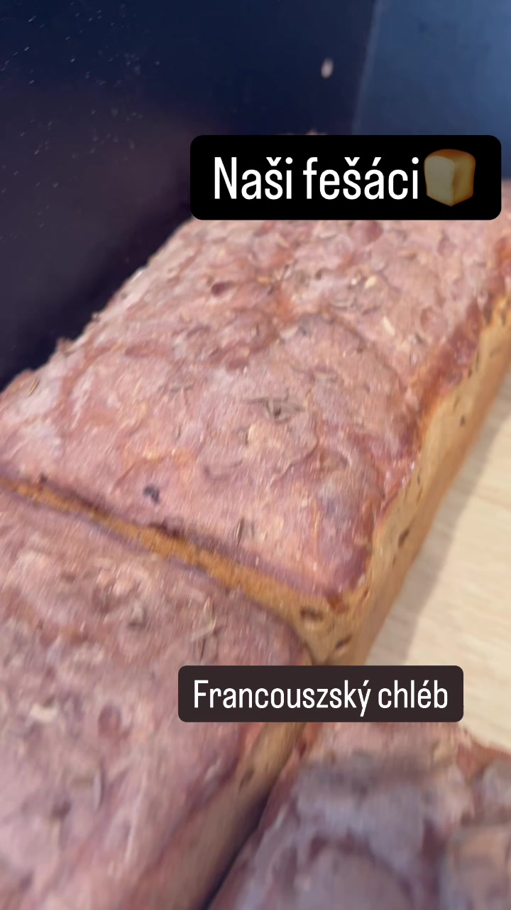 Pekárna a cukrárna Marcipánka foto 2 (náhled videa)