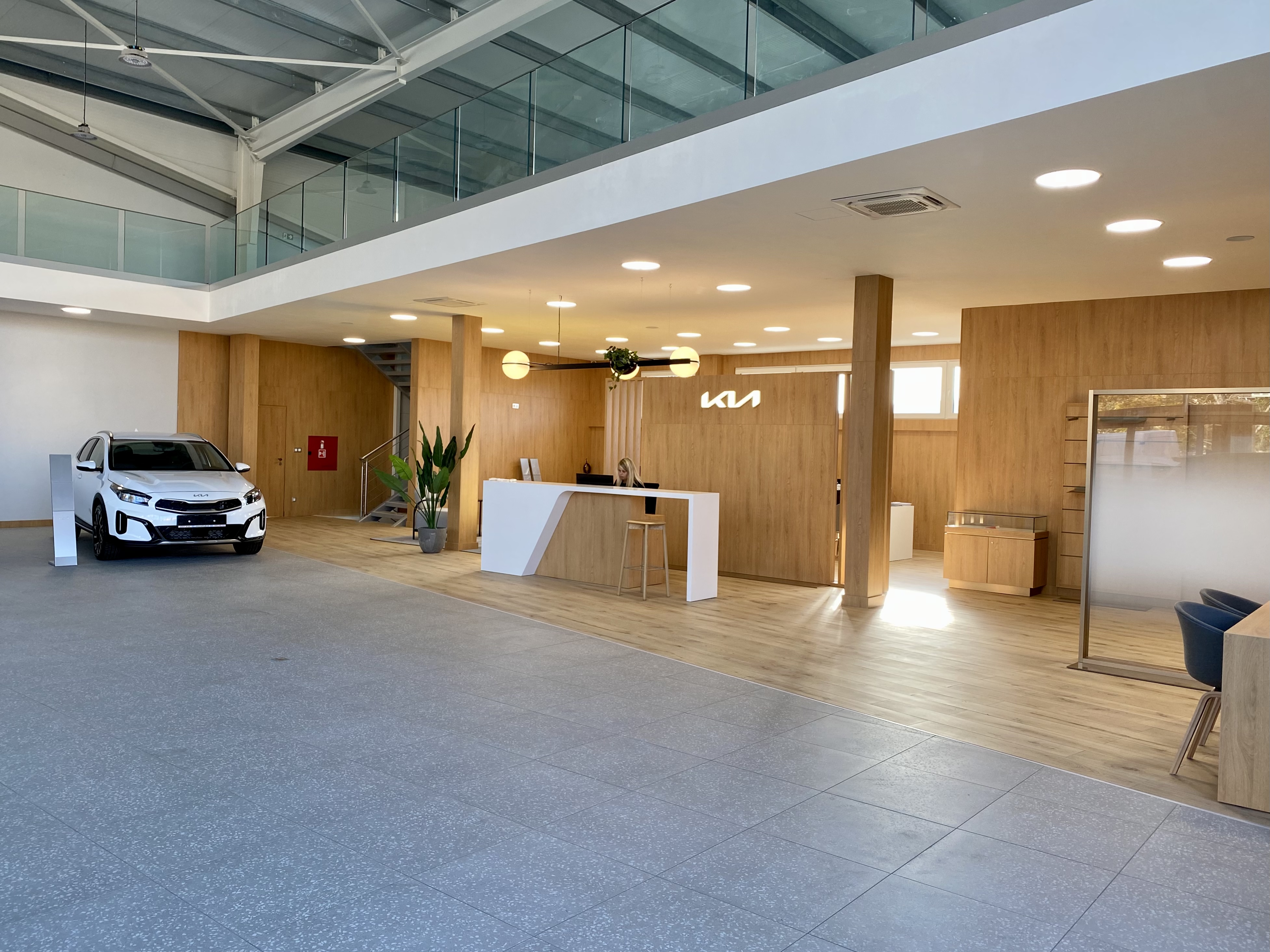 Auta s.r.o. - autorizovaný prodej a servis vozů Kia, Nissan a MG, autorizovaný servis vozů Mitsubishi, prodej ojetých vozů