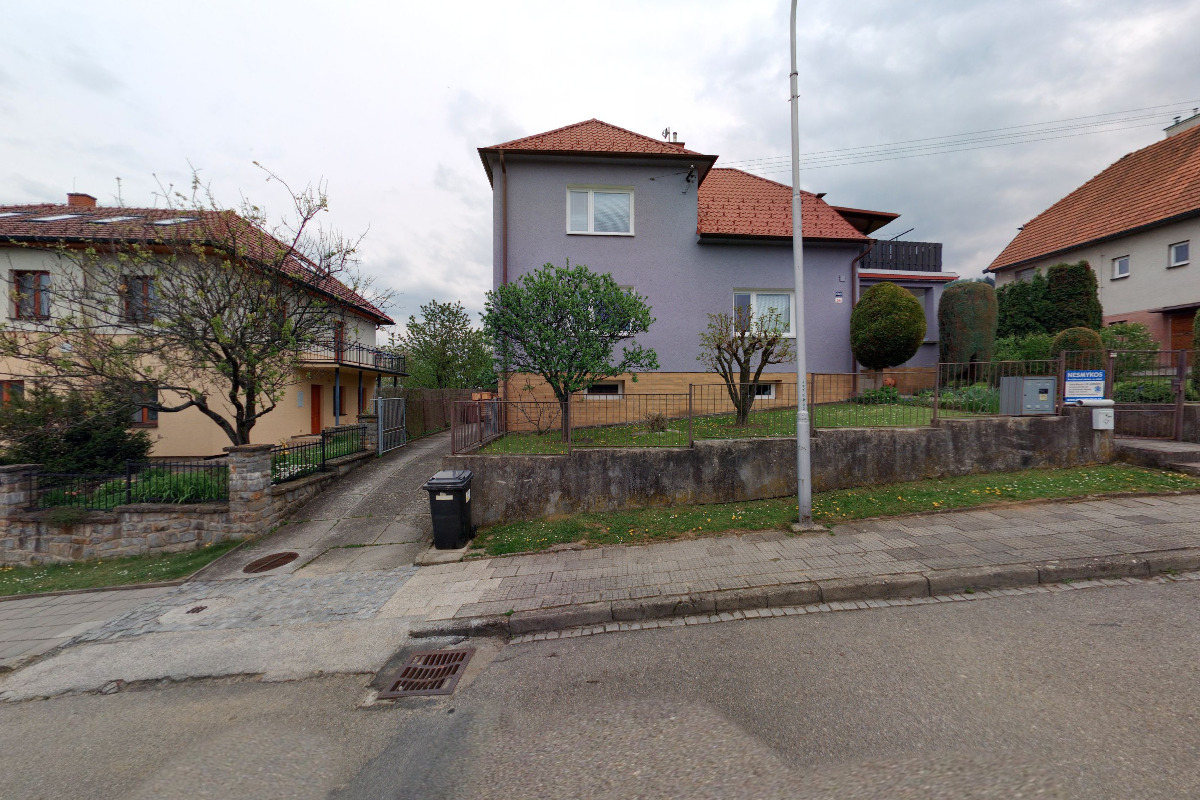 NESMEKY foto 2