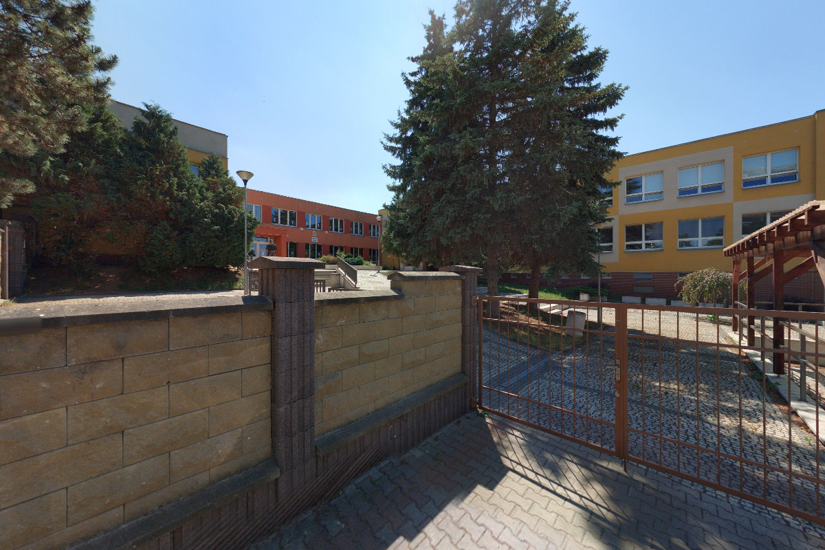 ZŠ Bílina, Aléská foto 2