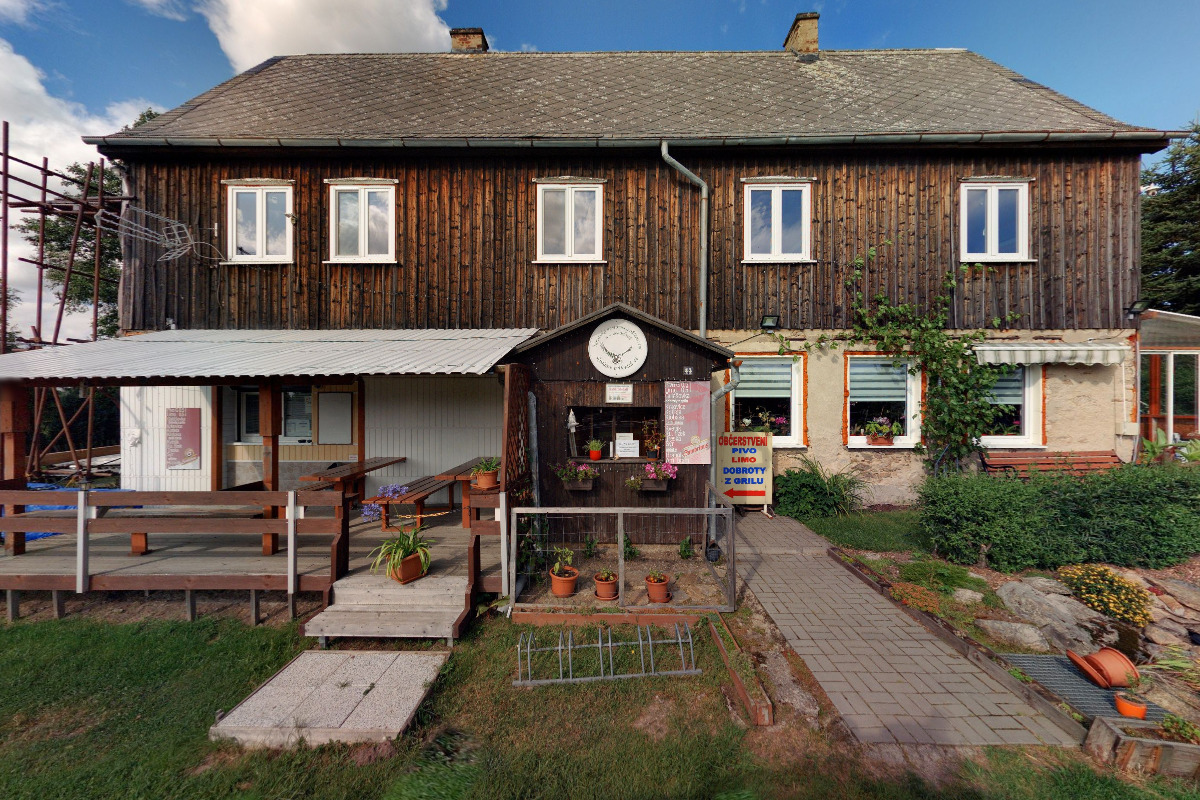 TURISTICKÁ UBYTOVNA A OBČERSTVENÍ U DUCHOSLAVŮ