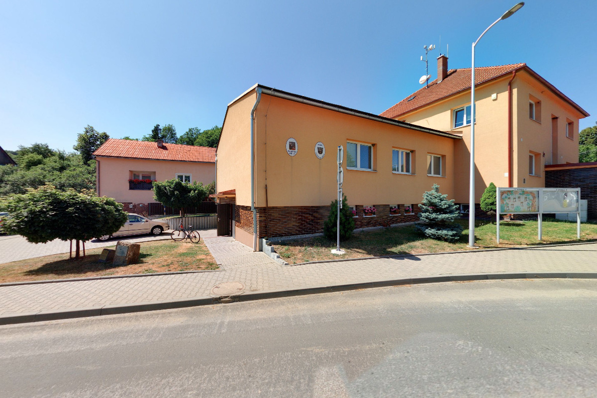 Nedašova Lhota - obecní úřad foto 4