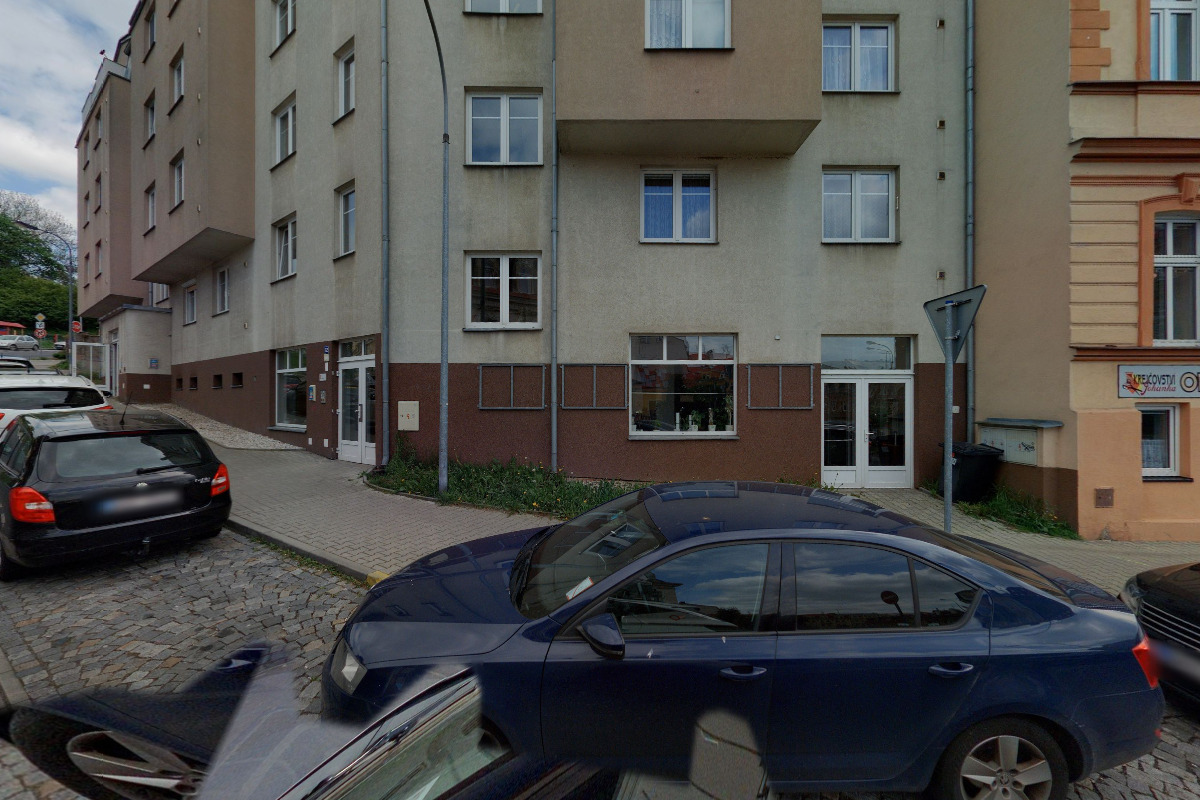 Společenství vlastníků jednotek nám. V. Řezáče 646, 647, Karlovy Vary, Drahovice