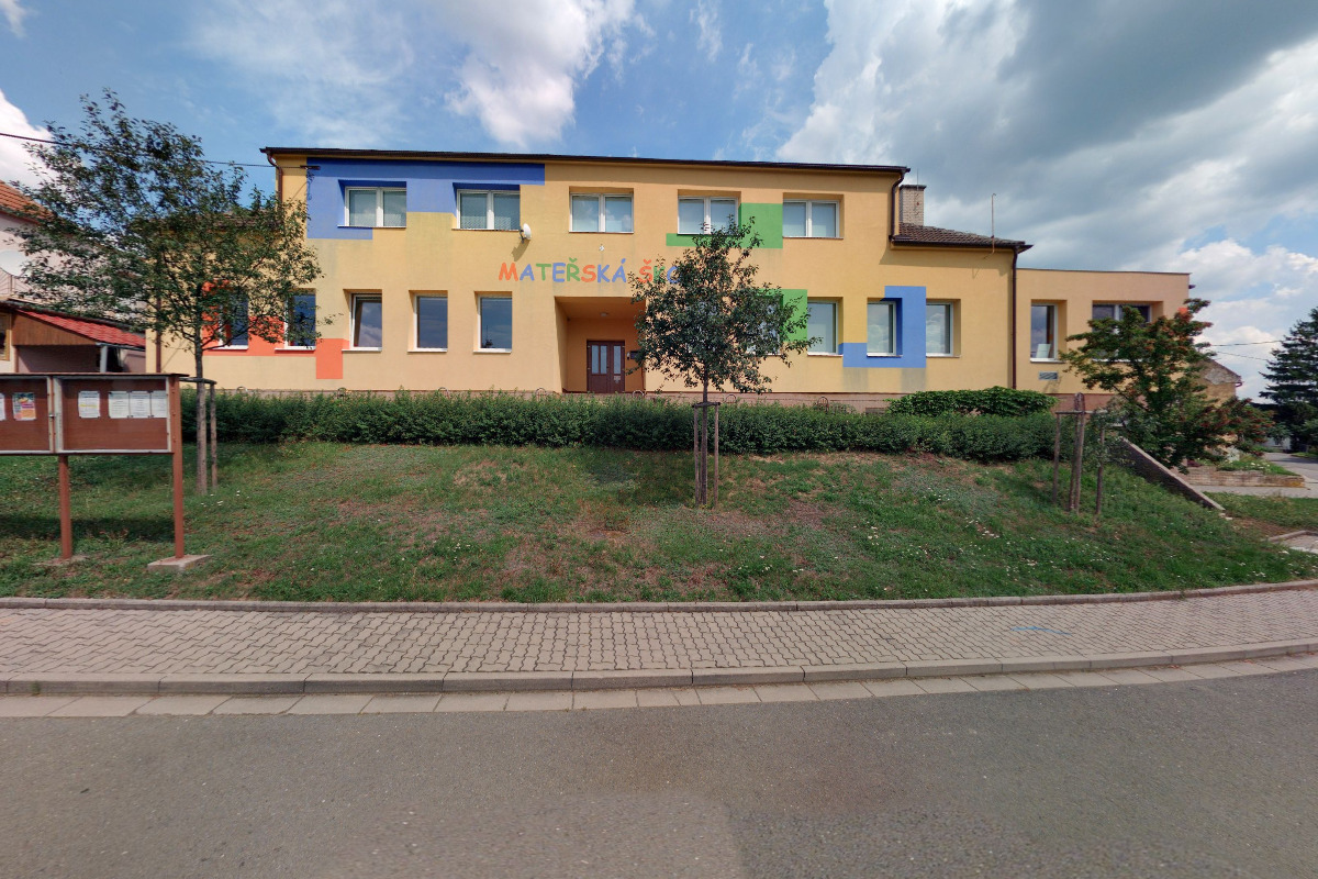 ZŠ a MŠ Popovice foto 2