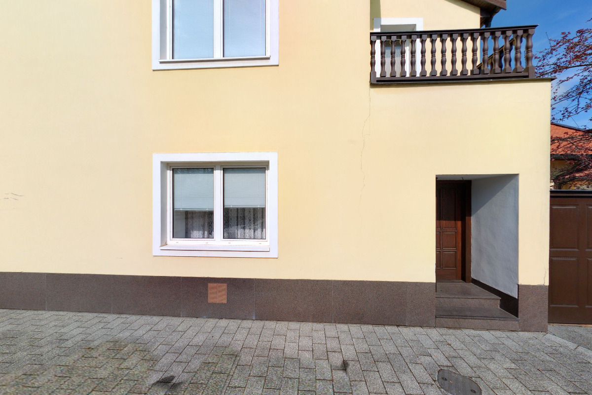 Chropyňská realitní kancelář foto 3