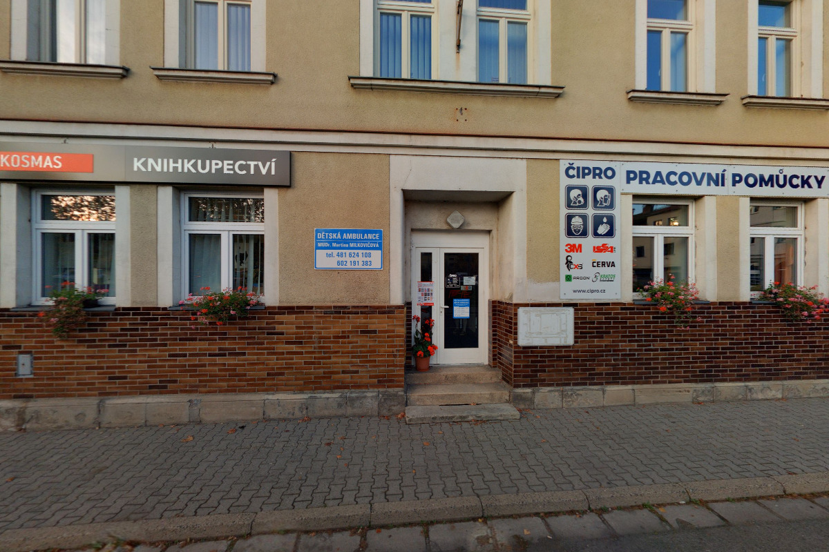 Pedikúra, modeláž nehtů, masáže - Tetjana Šittnerová foto 2