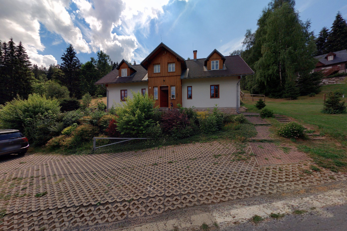 Chalupa pod studánkou foto 1