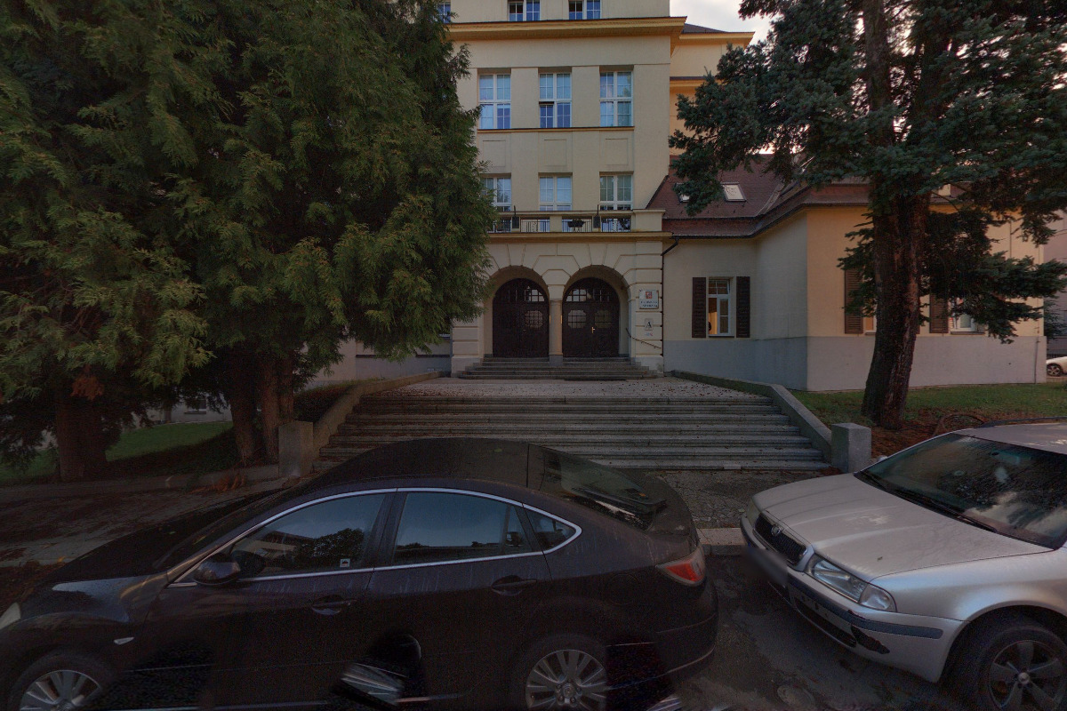 Technická univerzita v Liberci - Fakulta mechatroniky, informatiky a mezioborových studií foto 3