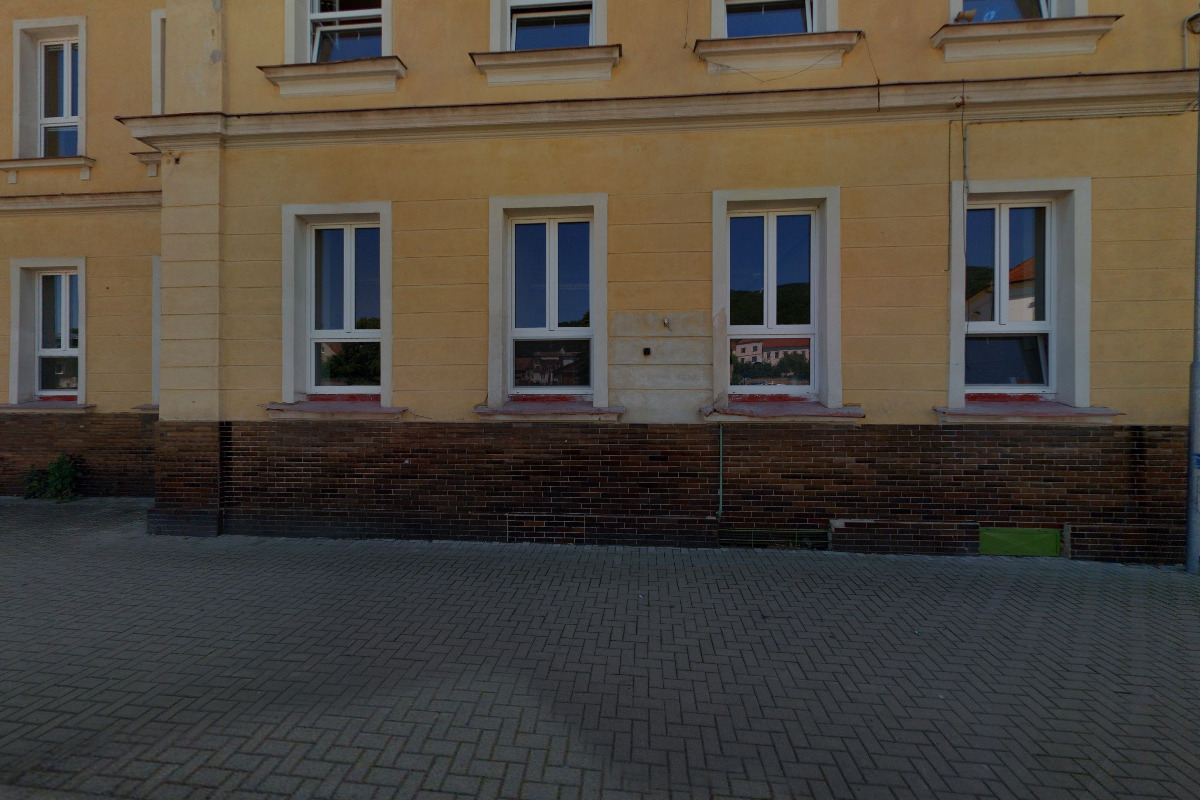 Masarykova ZŠ a MŠ Krupka, B. Němcové