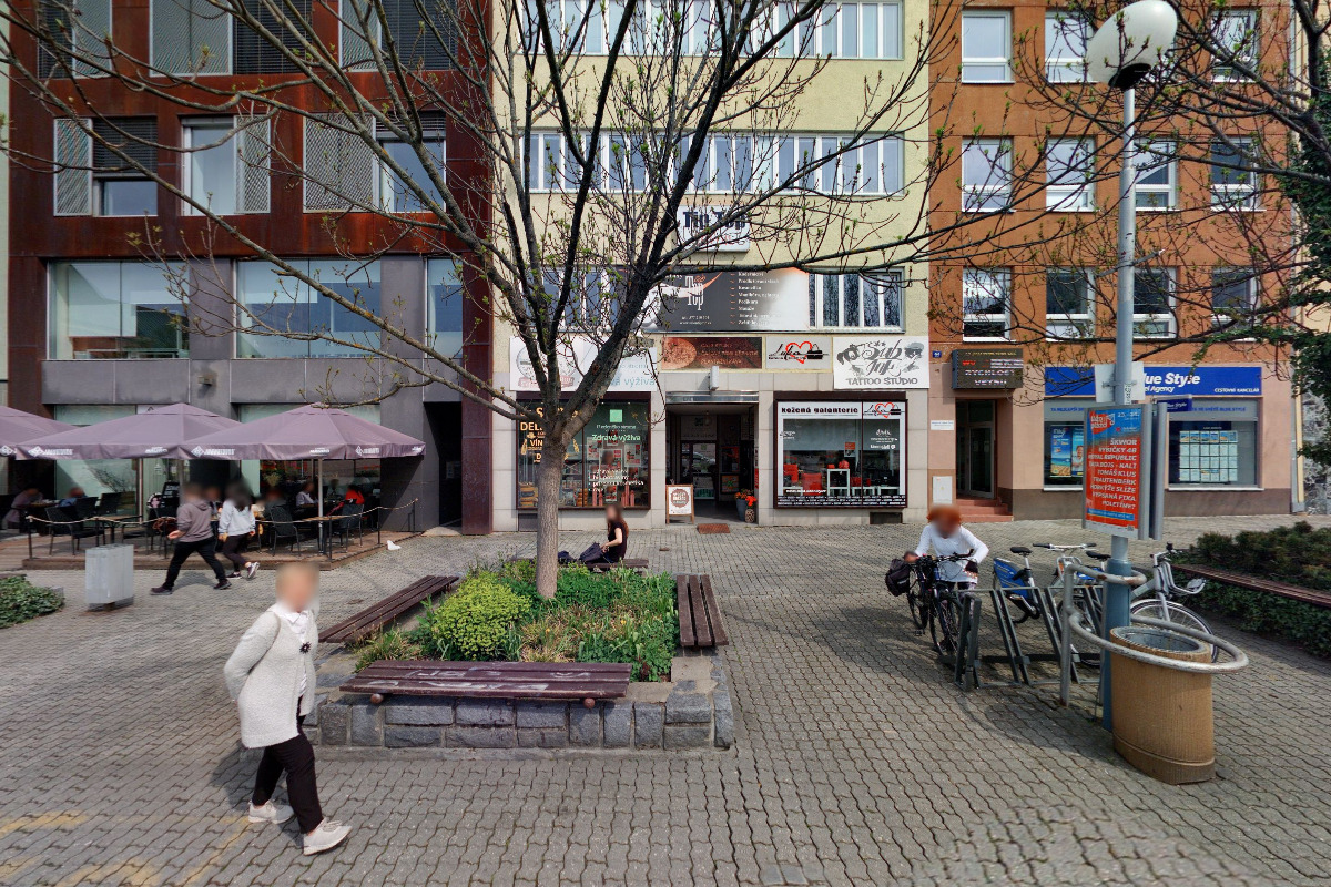 Manikúra Leona Otrubová