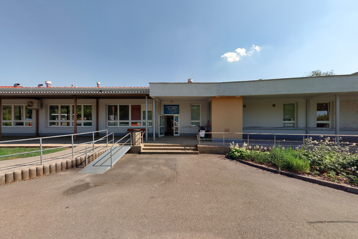 MEDICAL PLUS, s.r.o.