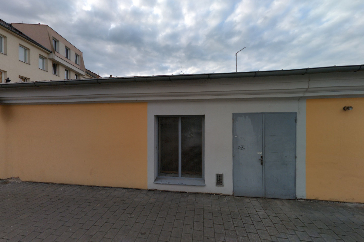 Zastavárna a bazar Farní