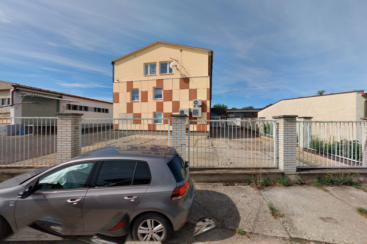 MCK COMMERCE LTD pobočka