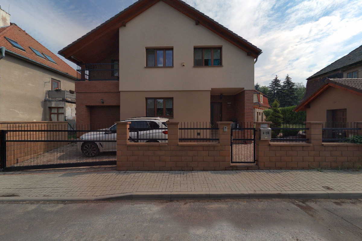 LUKRESTAV s.r.o. foto 2