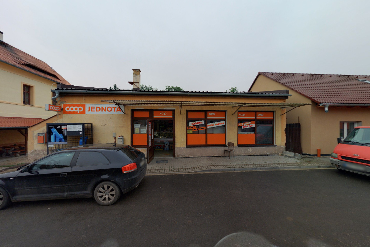 JEDNOTA, spotřební družstvo v Podbořanech - COOP foto 2