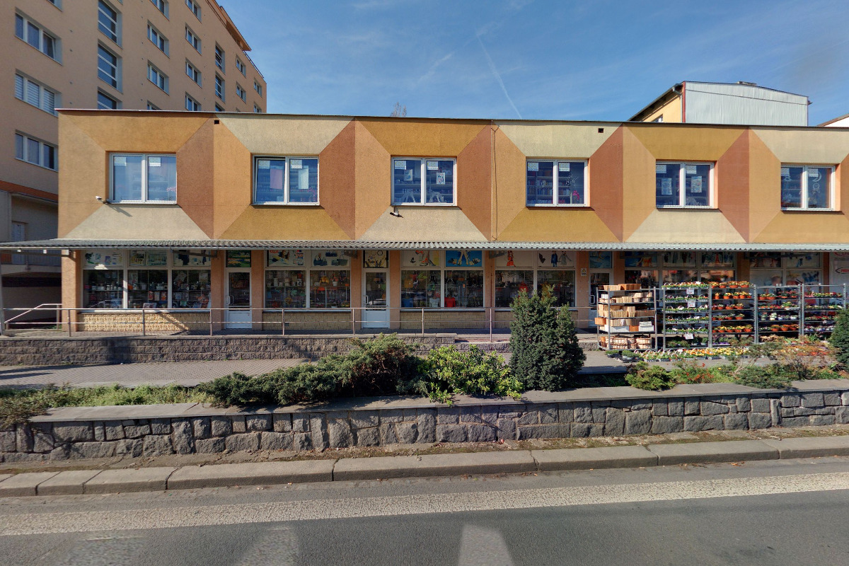 D-C Obchodní Centrum