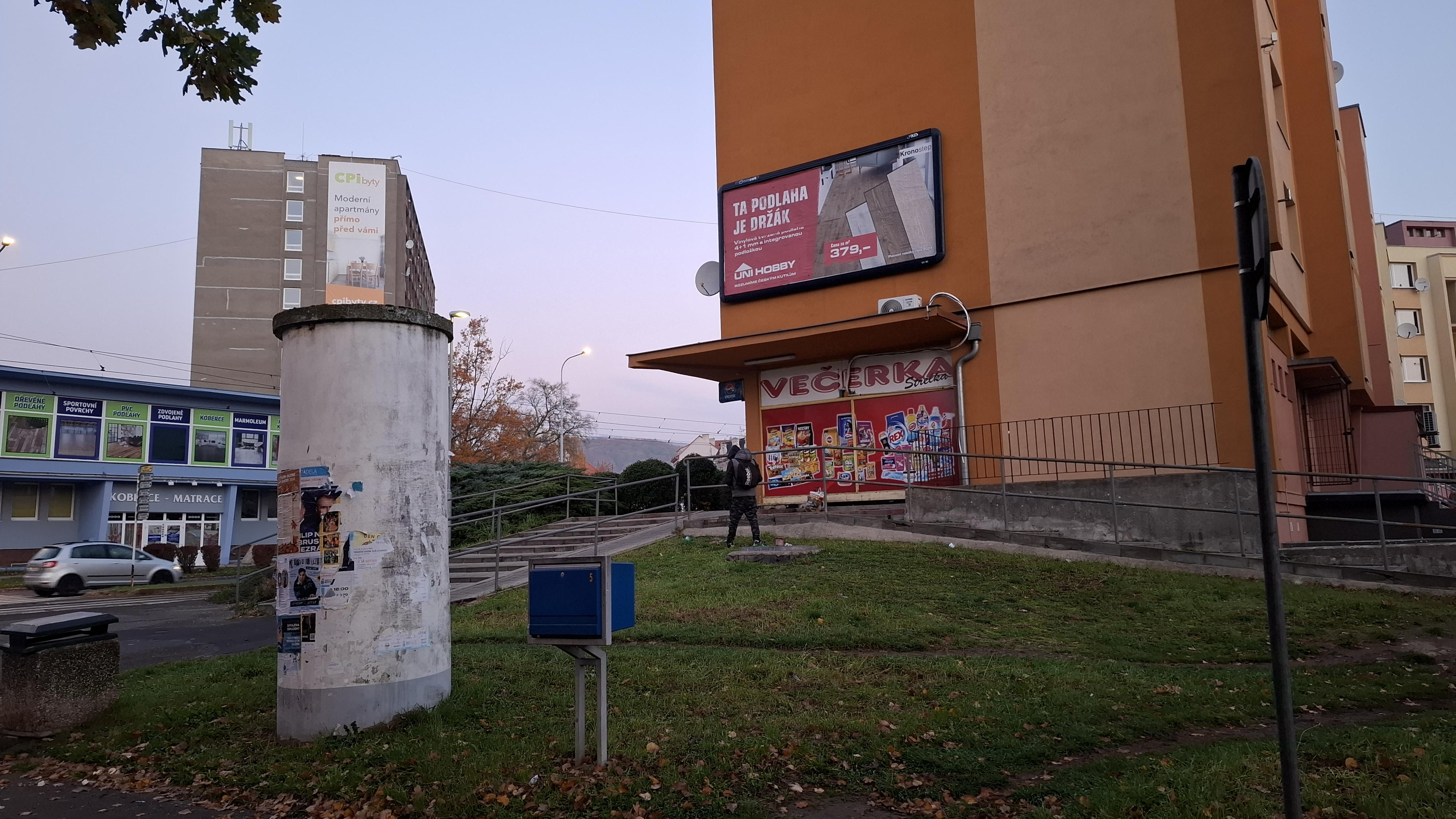 Večerka u kolejí foto 2