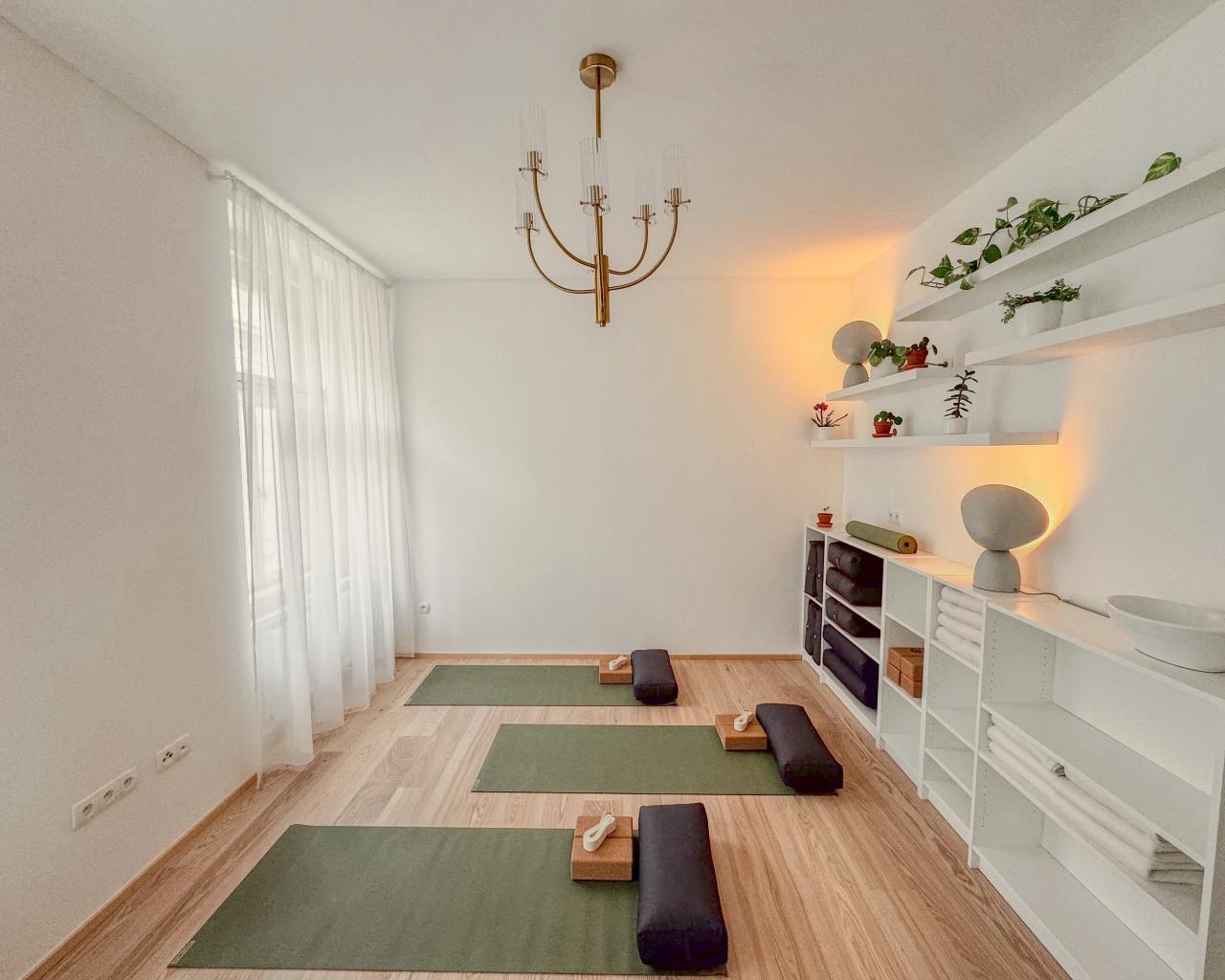 Yoga Therapy foto 4